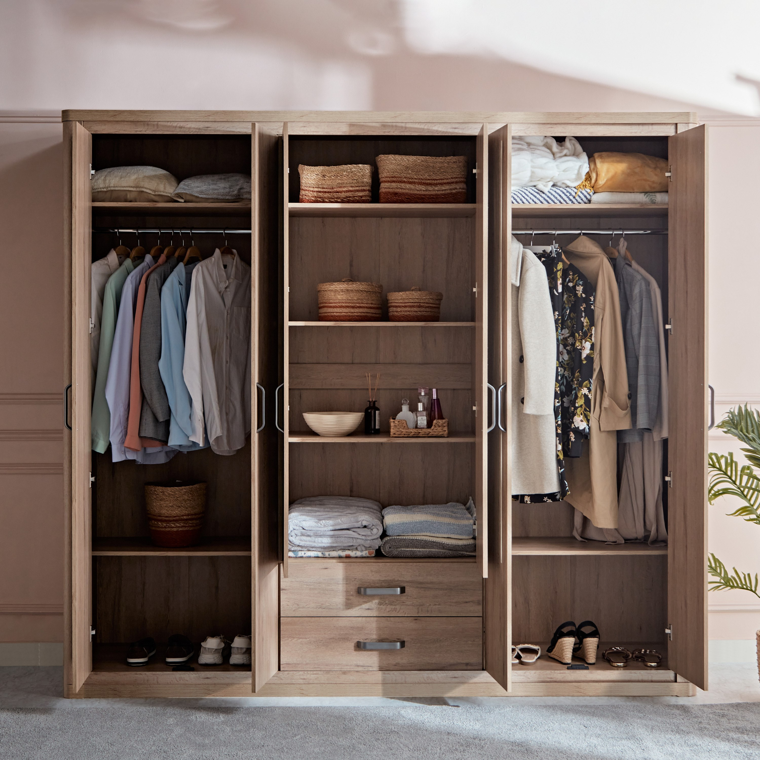 خزانة ملابس 6 أبواب مع 2 درج ومرآة - أوليفوس من موڤو -hbxfurniture-wardrobes-image-3