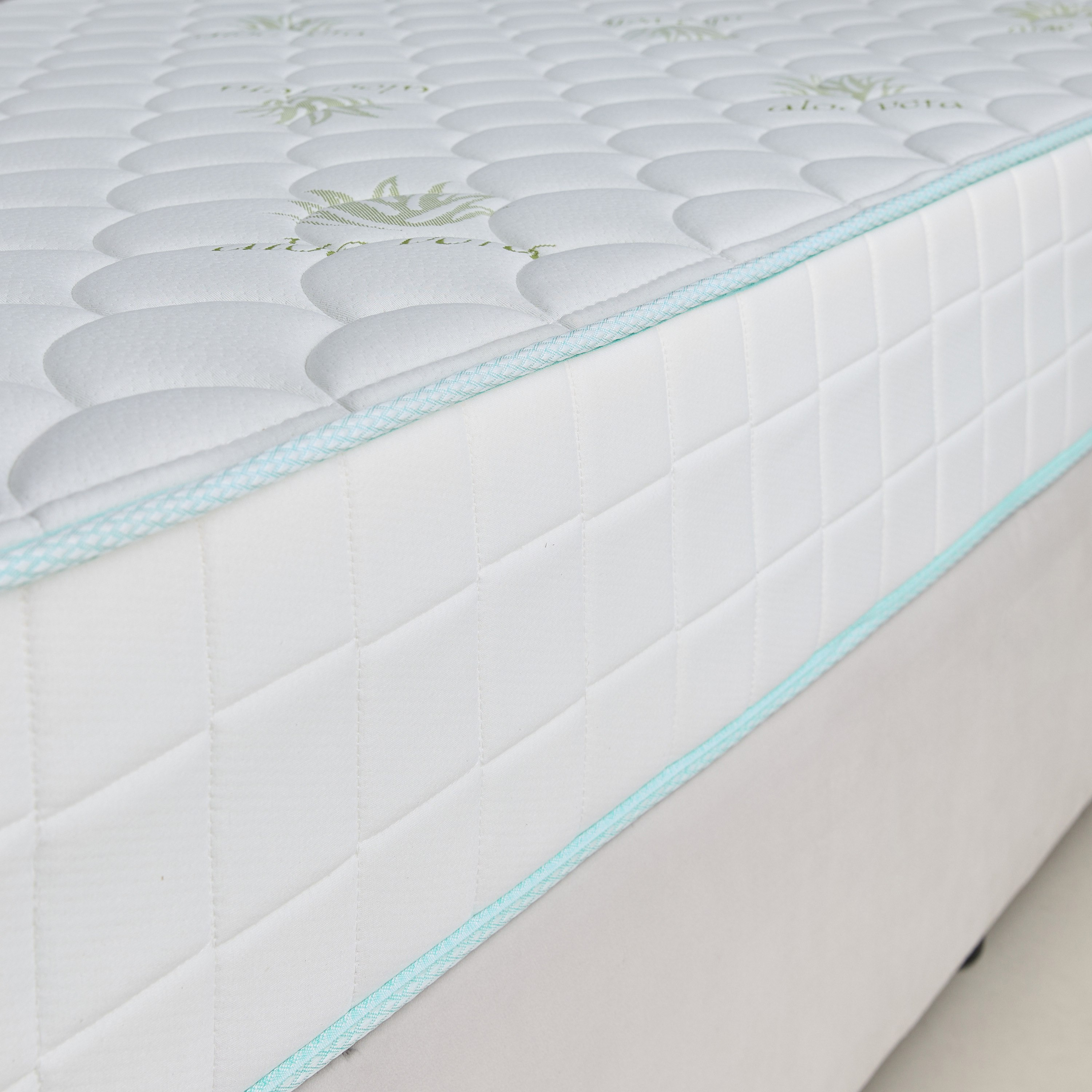مرتبة كوين متوسطة الصلابة بنوابض جيبية من سليب نست آي ألو فيرا - 140x200x25 سم-hbxbedroom-mattresses-queen-image-7