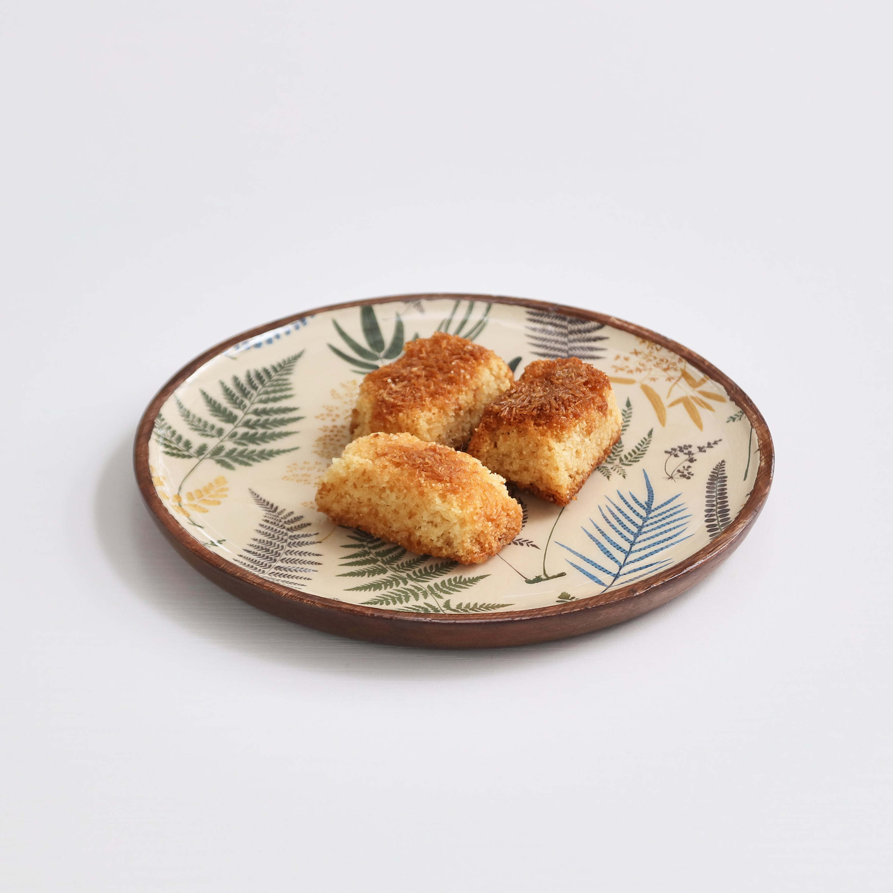 Botanica Wooden Snacks Plate-hbxdecorandfurnishings-tabletop-crockery-image-1
