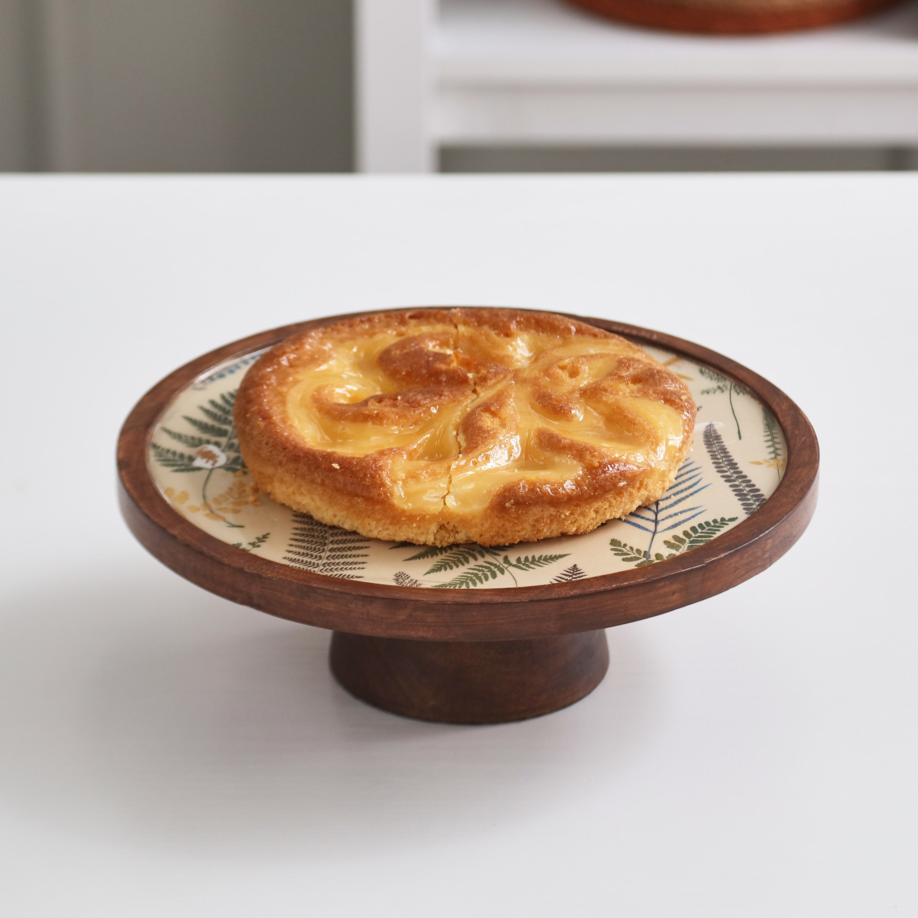 حامل كعك خشبي من بوتانيكا-hbxdecorandfurnishings-tabletop-serveware-image-1