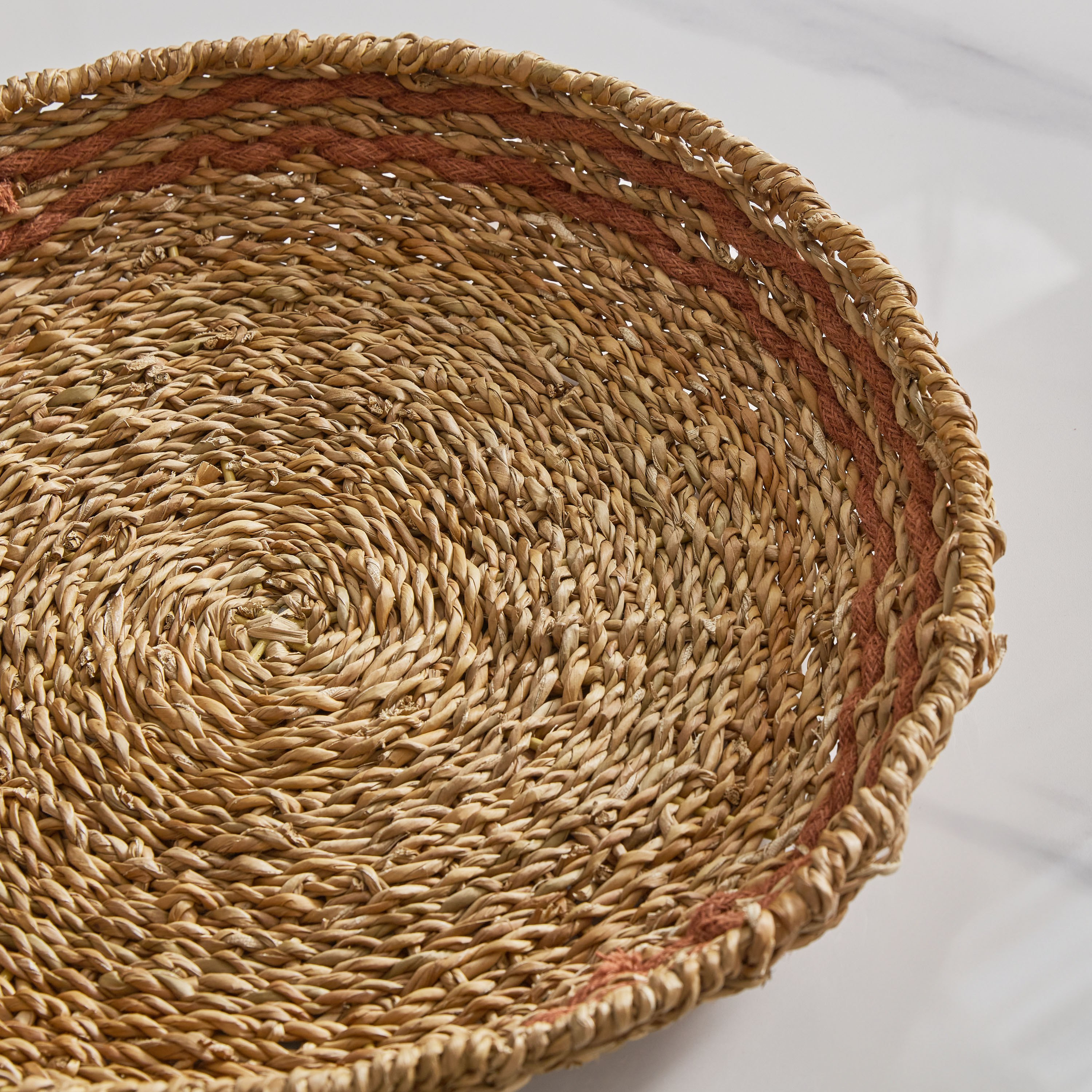 صينية مستديرة بإطار حديد من ناتشورالوم - 50x8 سم-hbxhomeware-hbxkitchen-image-3