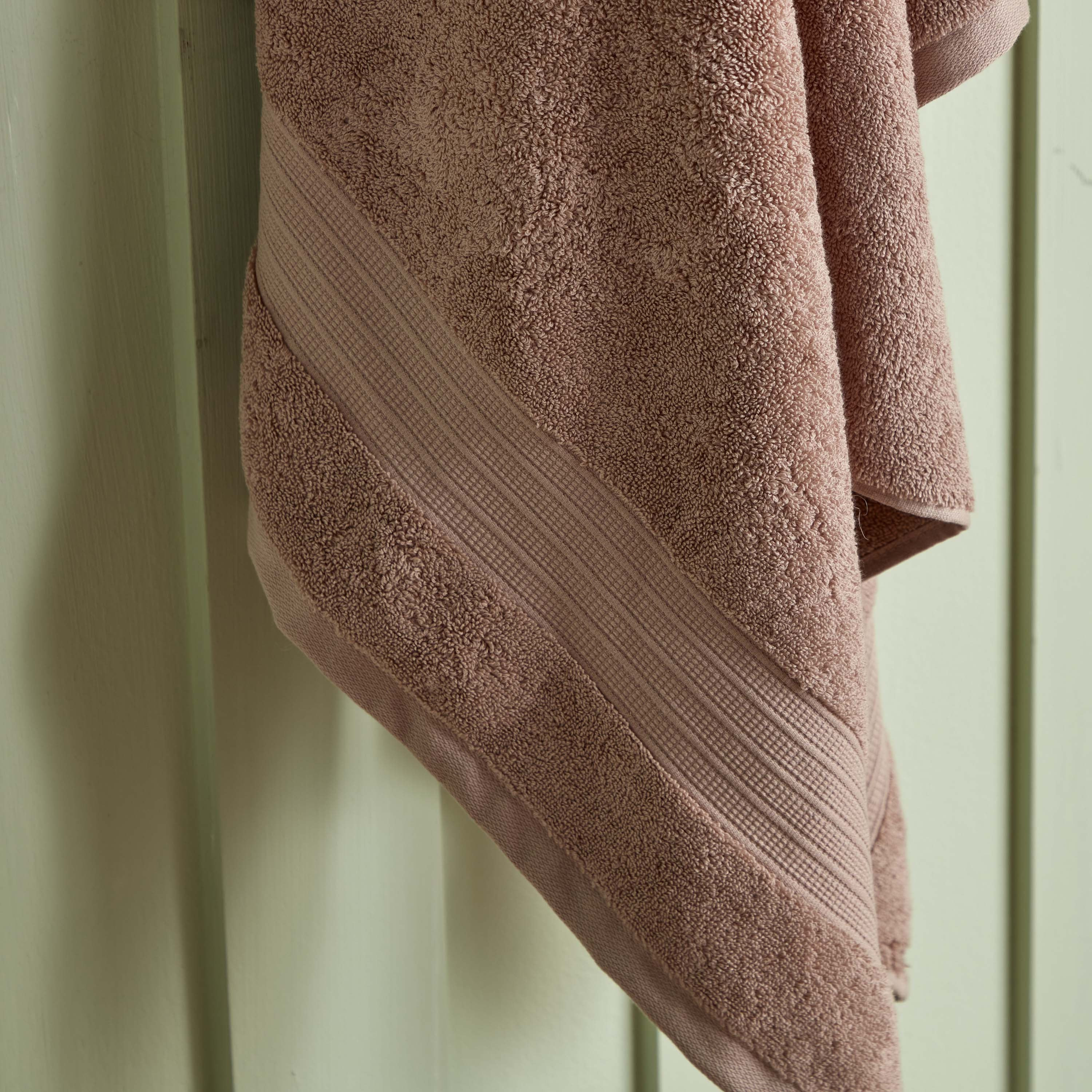 منشفة حمّام من إير ريتش - 70x140 سم-hbxbathroom-bathroomtextiles-image-4