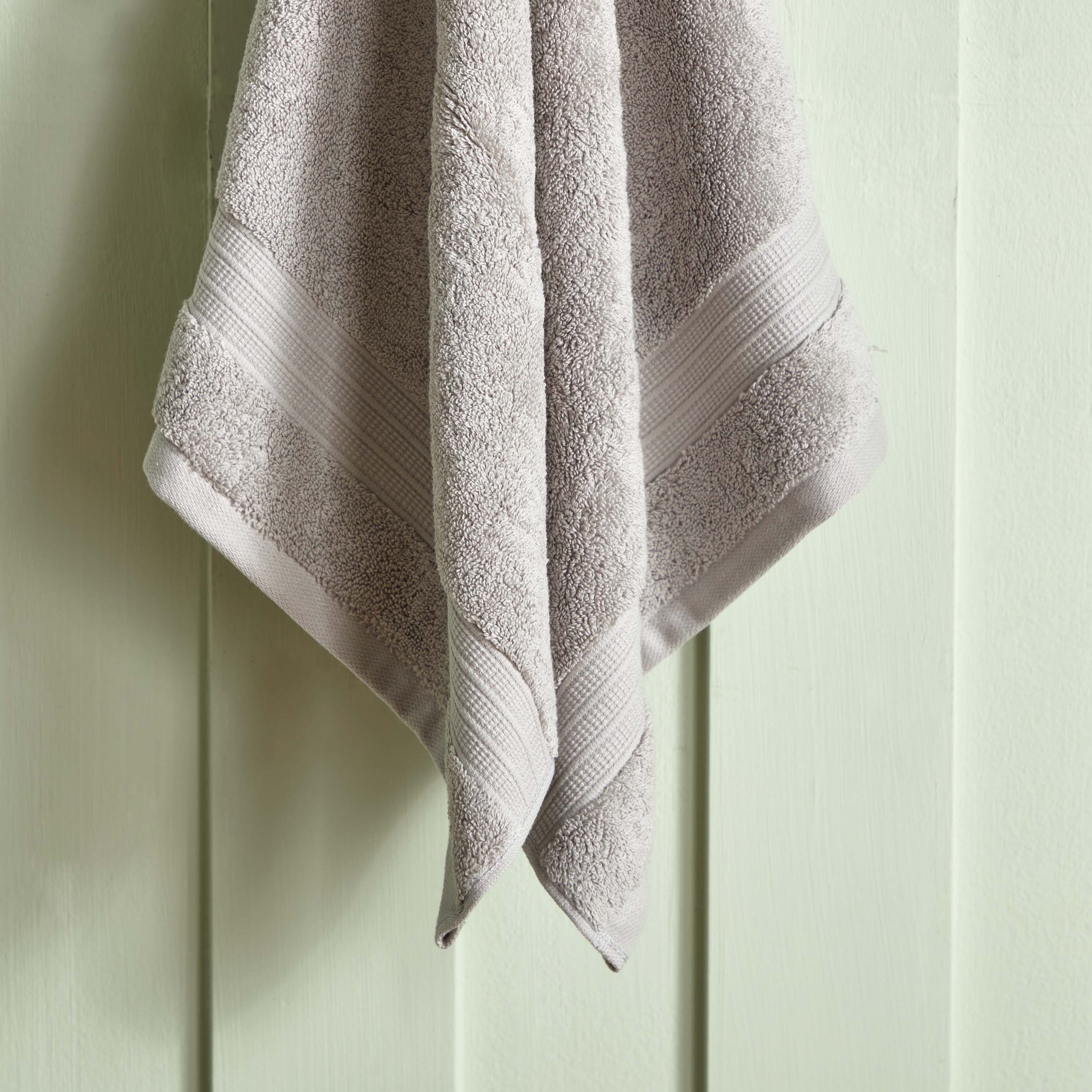 منشفة يد من إير ريتش - 50x90 سم-hbxbathroom-bathroomtextiles-image-3
