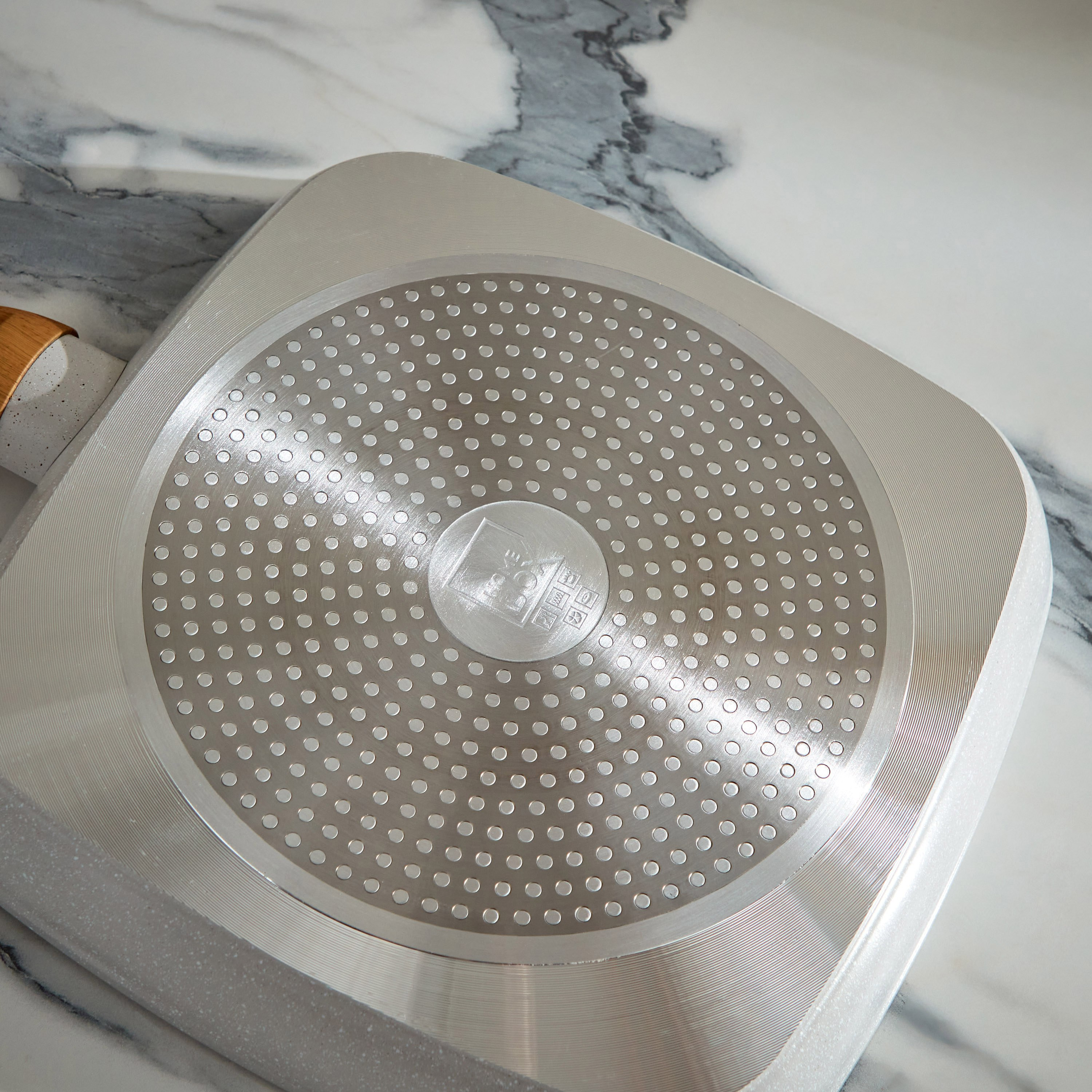 مقلاة شواء بقاعدة حث مع حامل من لا ناتورا - 28 سم-hbxhomeware-hbxkitchen-image-3