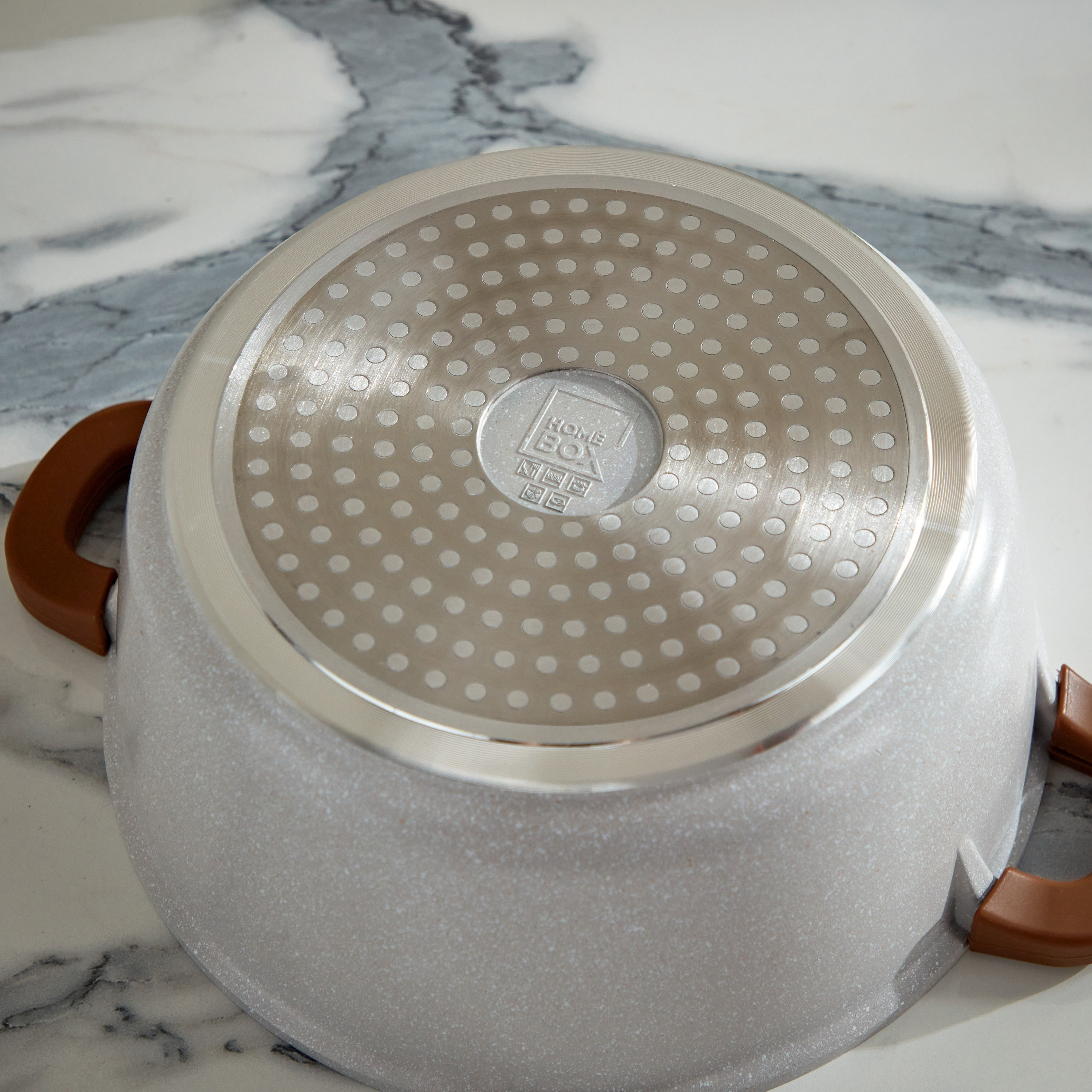 La Natura Deep Induction Casserole with Trivet - 24 cm-hbxhomeware-hbxkitchen-image-4