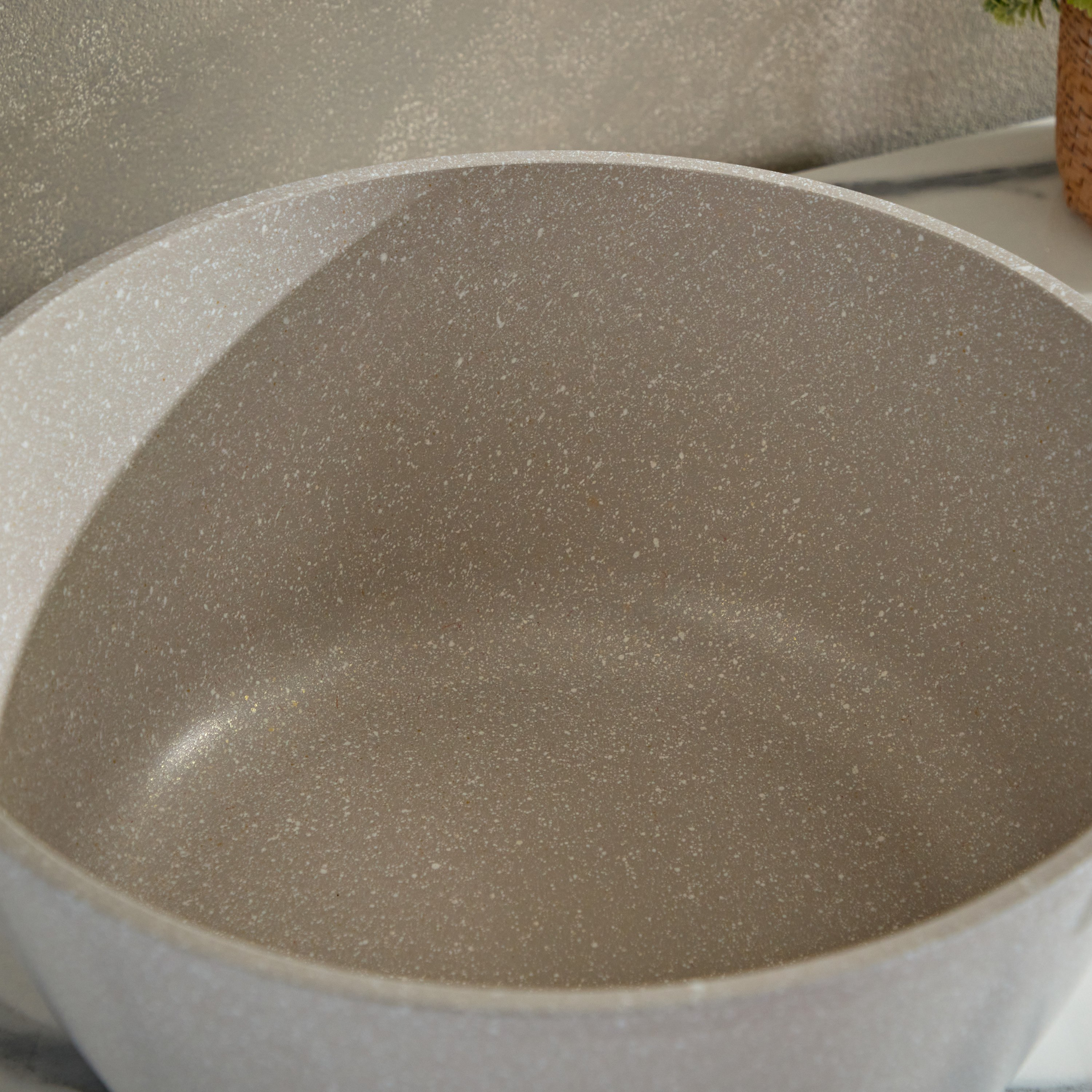 كسرولة عميقة بقاعدة حث مع حامل من لا ناتورا - 32 سم-hbxhomeware-hbxkitchen-image-2
