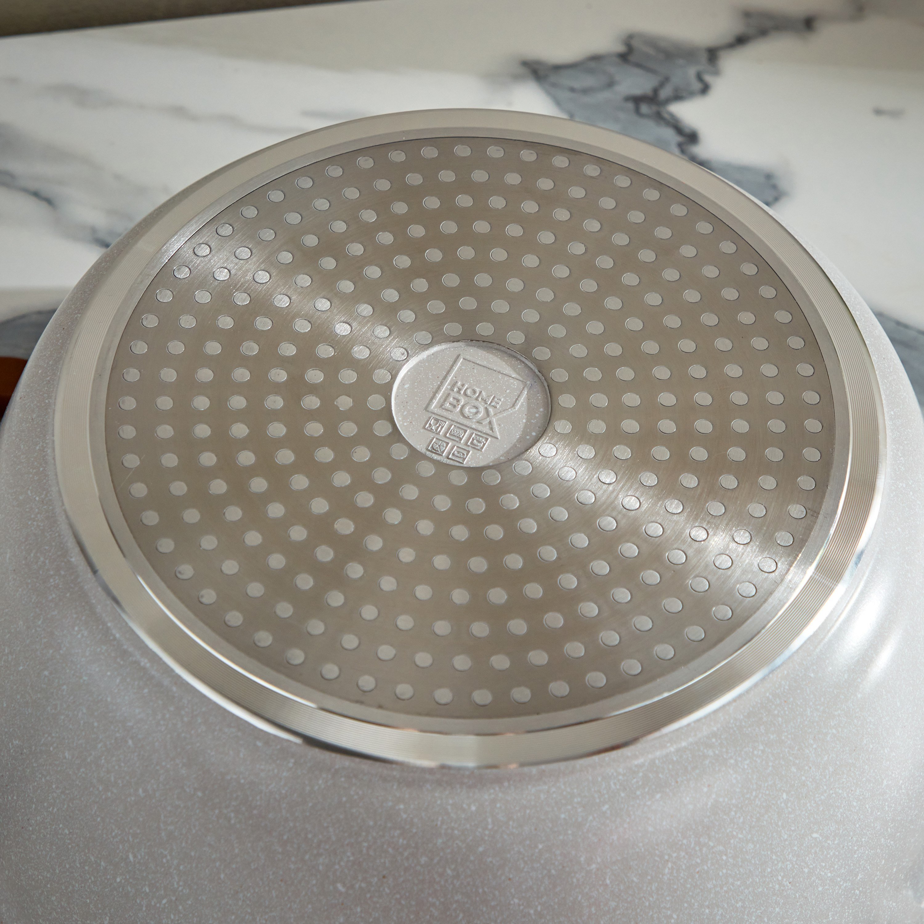 كسرولة عميقة بقاعدة حث مع حامل من لا ناتورا - 32 سم-hbxhomeware-hbxkitchen-image-4