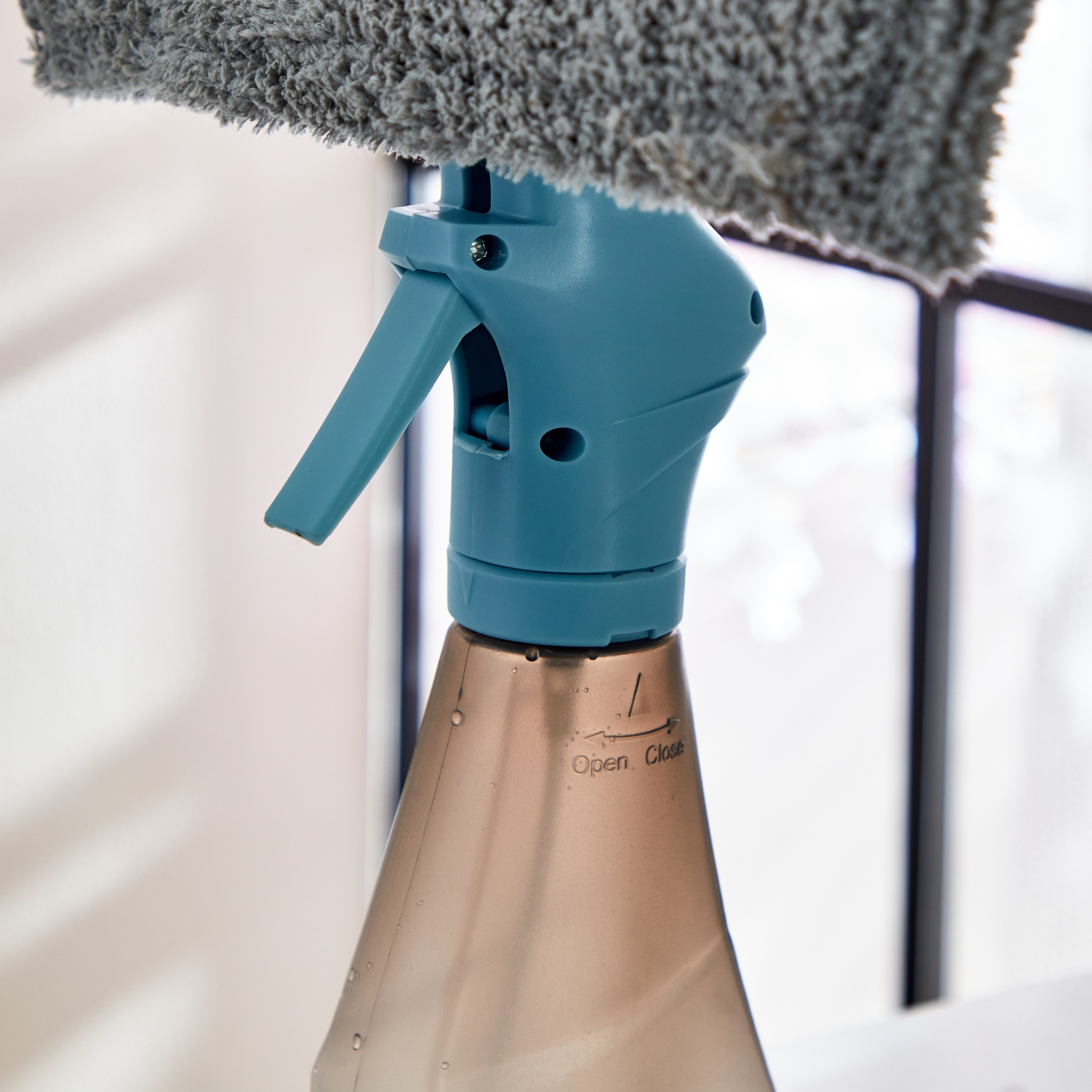 منظف بخاخ مع ممسحة من ألينا - 26x25x95 سم-hbxbathroom-laundry-cleaningaccessories-image-3