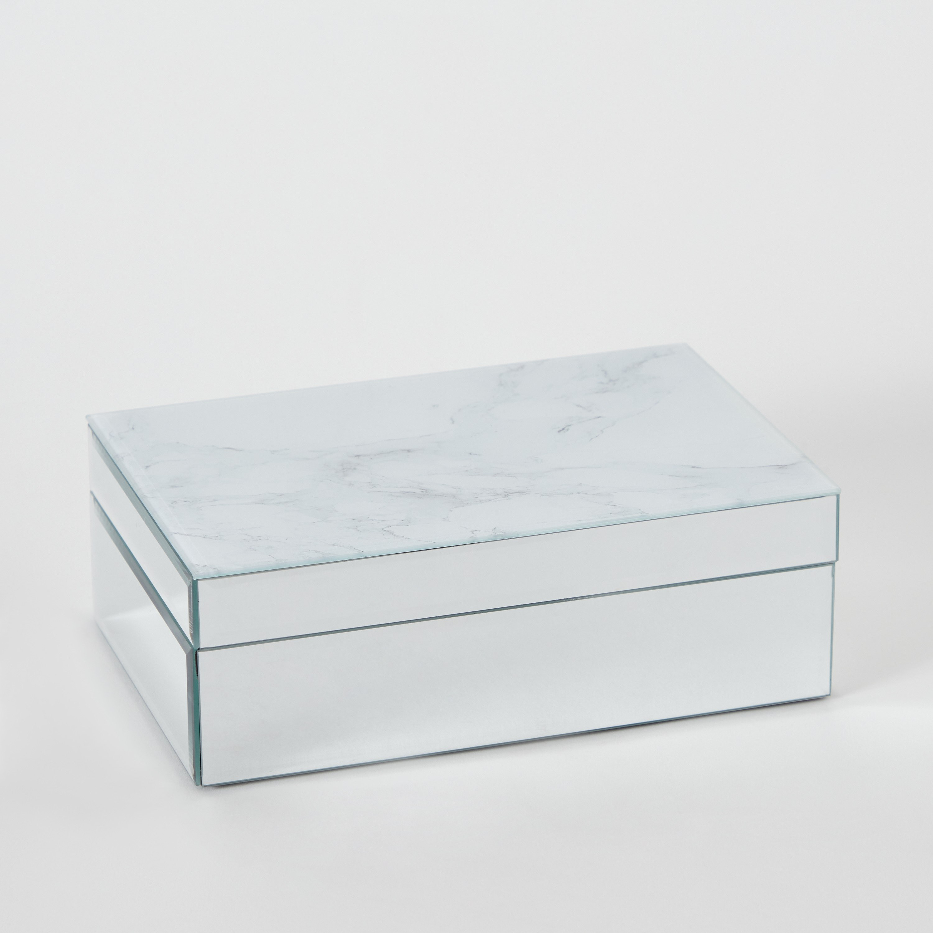 صندوق مجوهرات زجاج بلمسة تشطيب ميتاليك من لاماك - 22.8x14.8x7.8 سم-hbxbedroom-bedroomaccessories-jewelleryboxesandholders-image-8