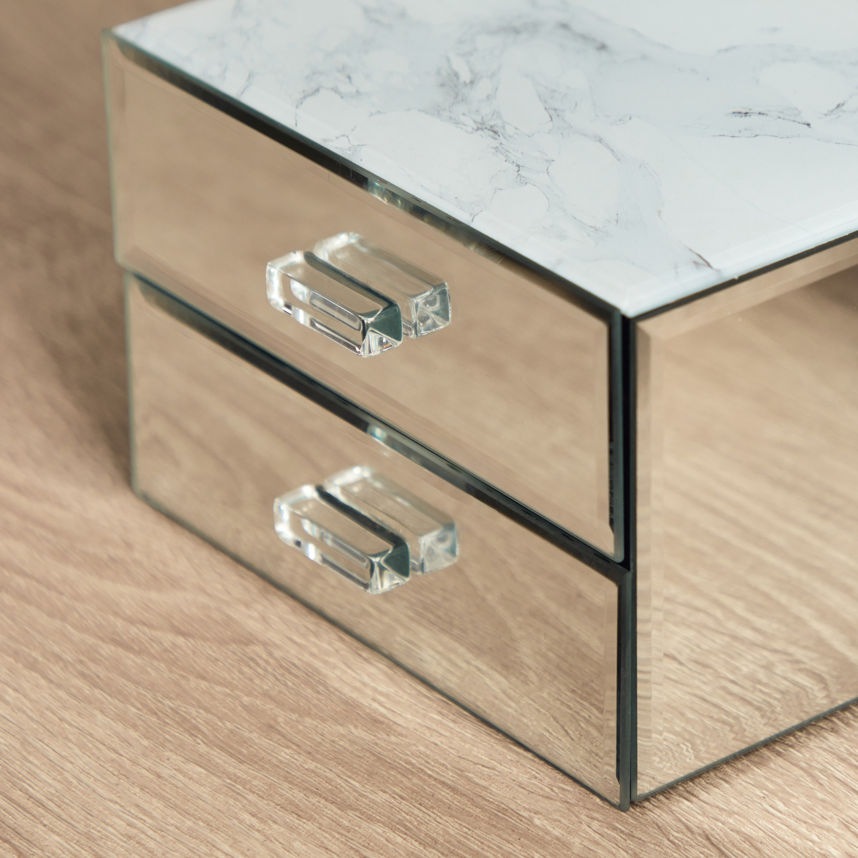 صندوق مجوهرات زجاج بتشطيب ميتاليك ودرجين من لاماك - 14.8x13x10 سم-hbxbedroom-bedroomaccessories-jewelleryboxesandholders-image-6