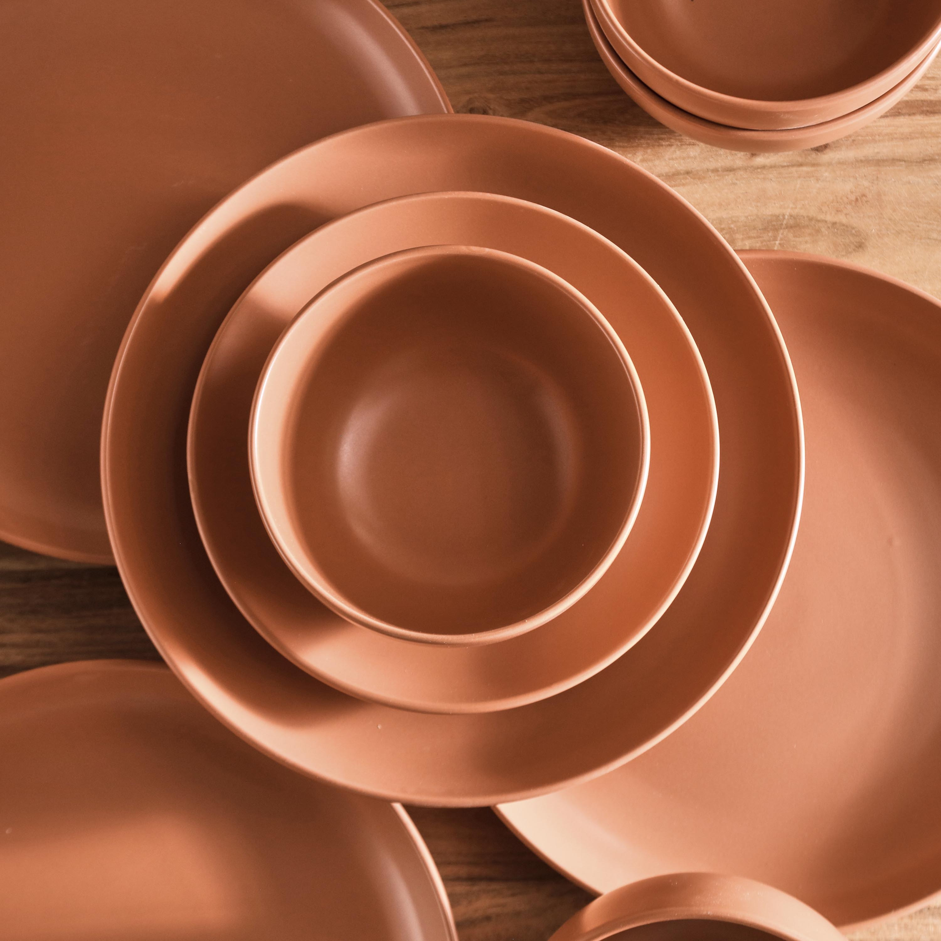طقم عشاء 12 قطعة من الخزف الحجري من إليجنزا - 4 أشخاص-hbxhomeware-hbxkitchen-image-3