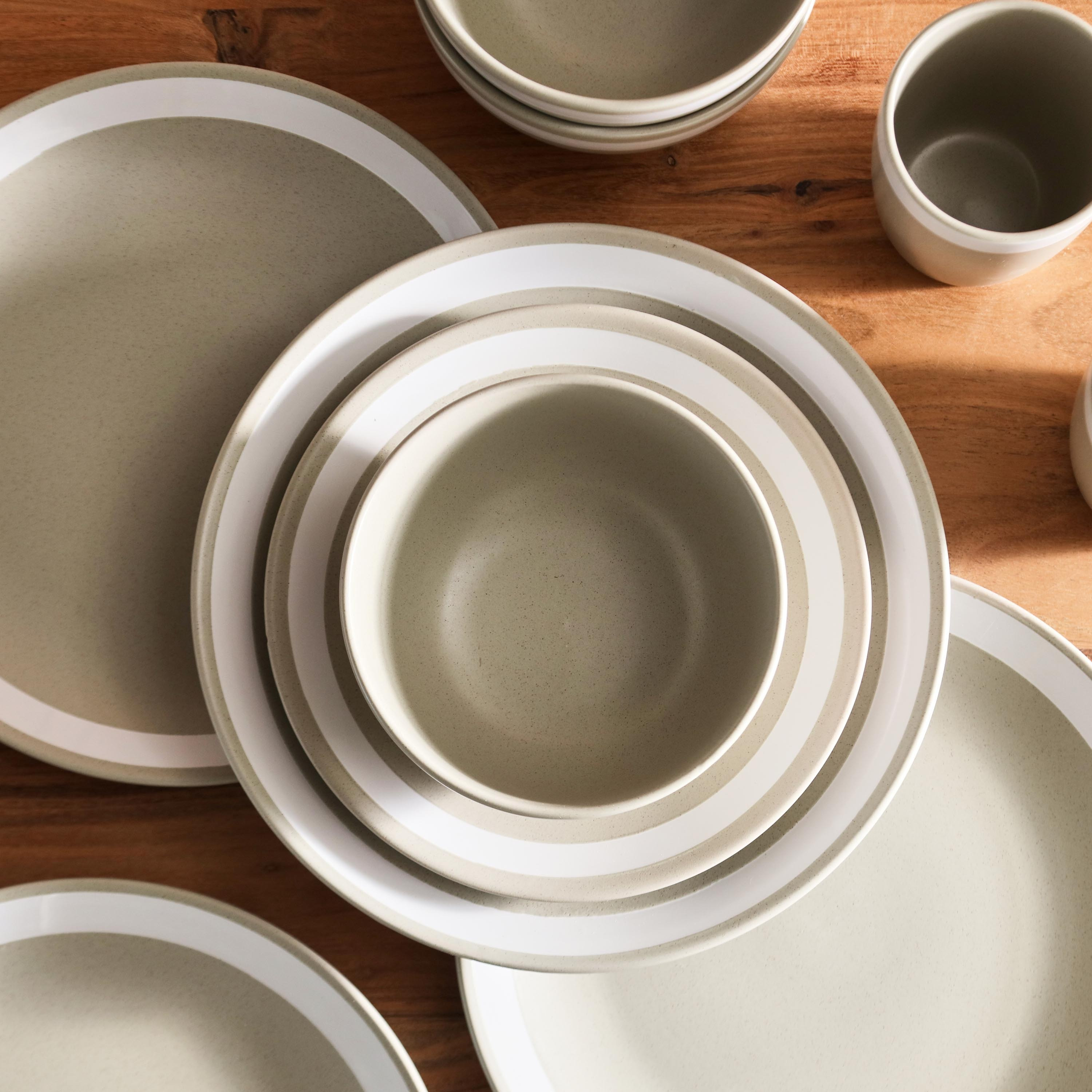 طقم عشاء 16 قطعة من الخزف الحجري من إليجنزا - 4 أشخاص-hbxhomeware-hbxkitchen-image-3