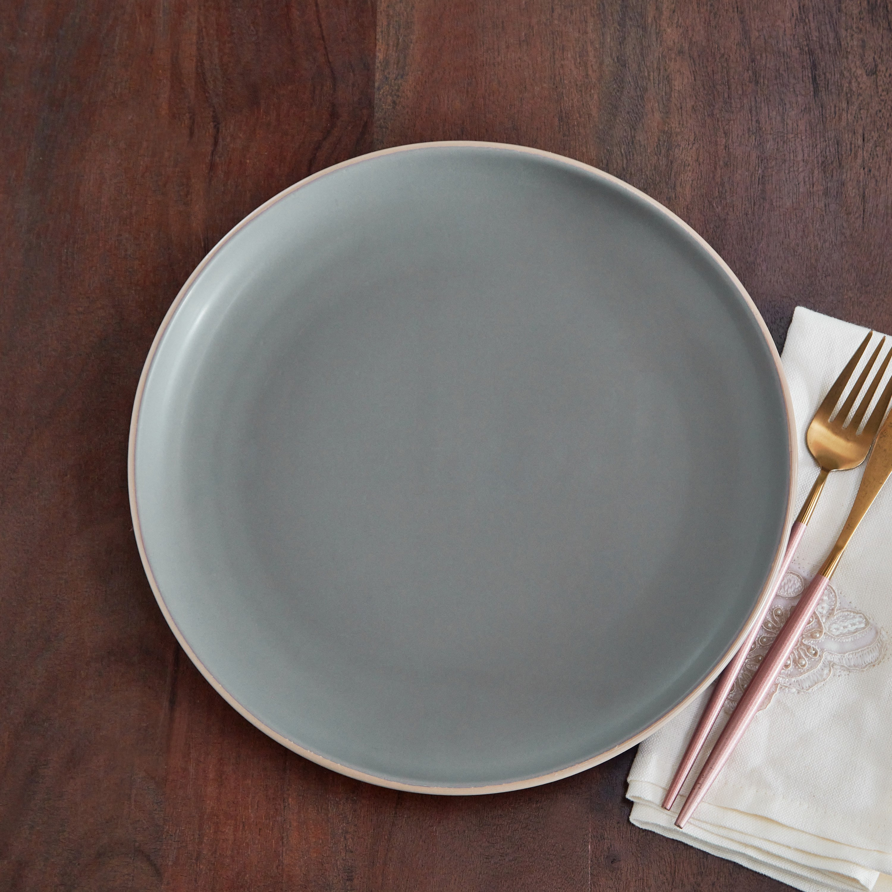 Olivia Stoneware Dinner Plate - 27 cm-hbxdecorandfurnishings-tabletop-crockery-image-2