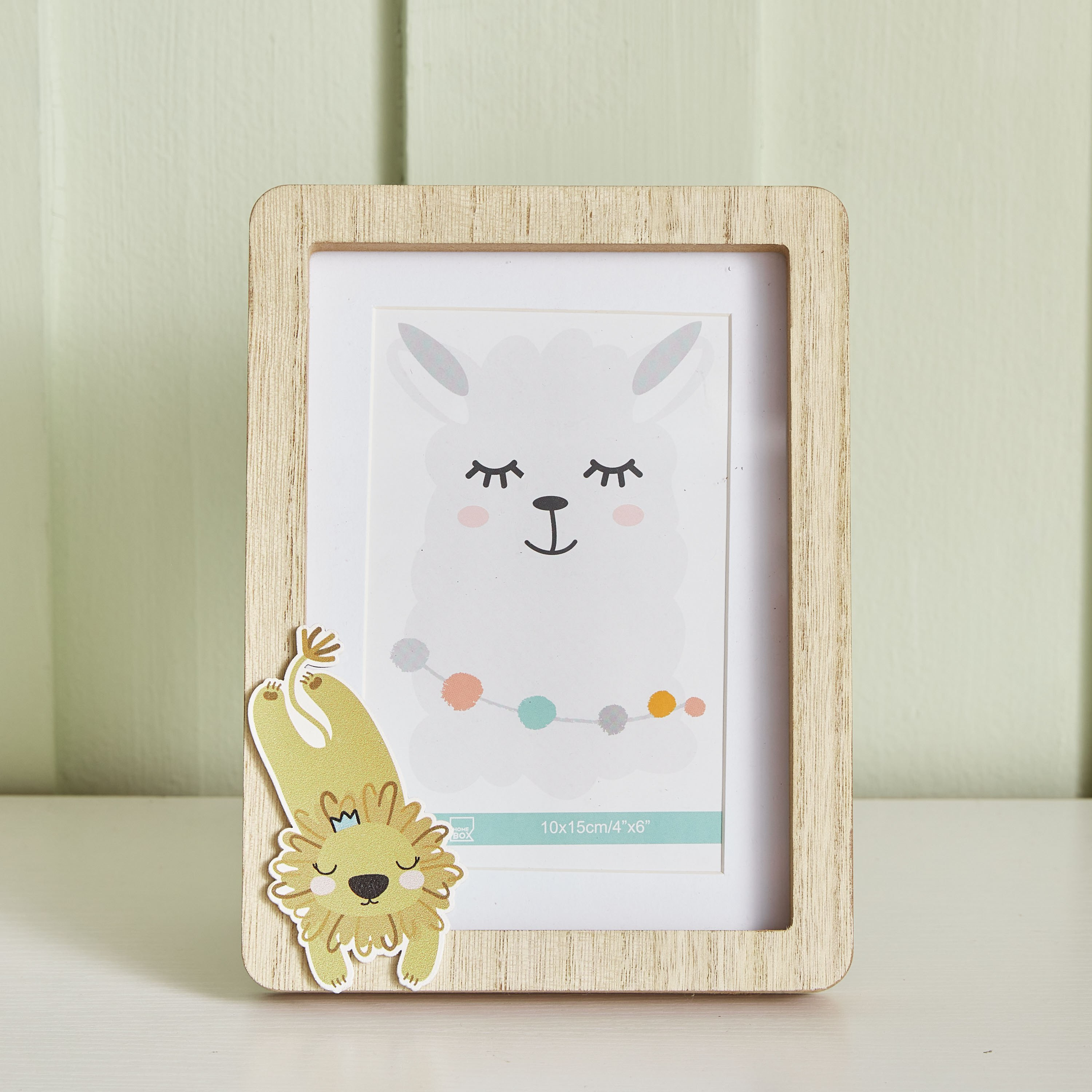 برواز صور بتصميم أسد فيو من رون - 15x20x1.2 سم-hbxbedroom-decorandaccessories-photoframes-image-2