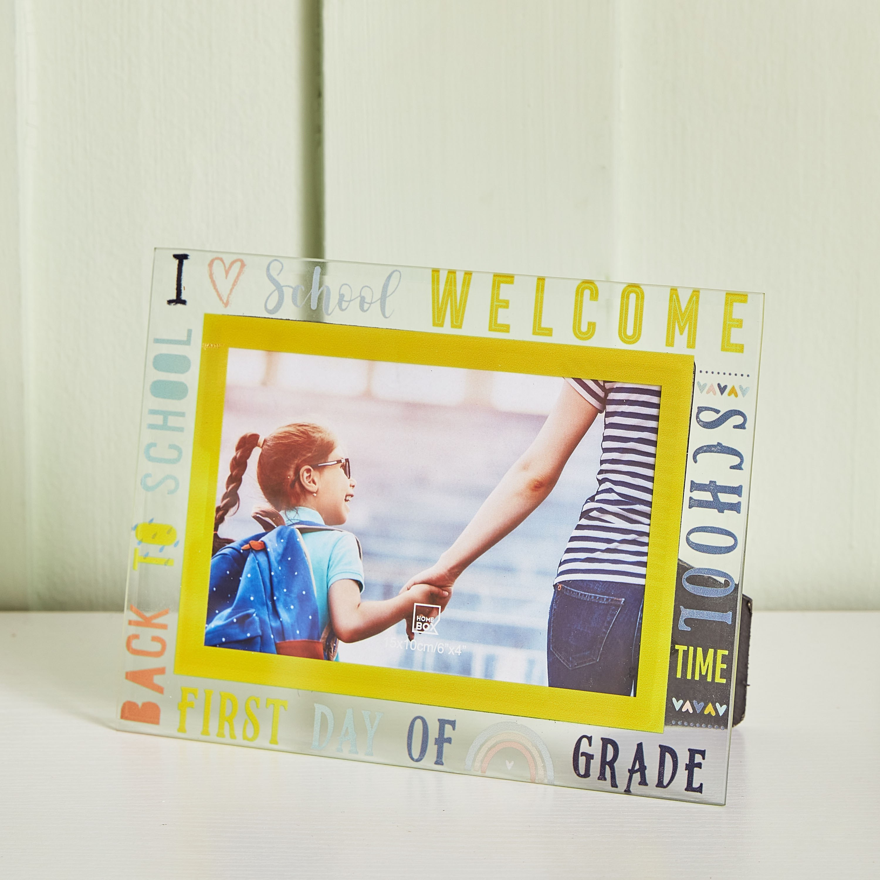 برواز صور وقت المدرسة من فيو - 20x15x0.5 سم-hbxbedroom-decorandaccessories-photoframes-image-1