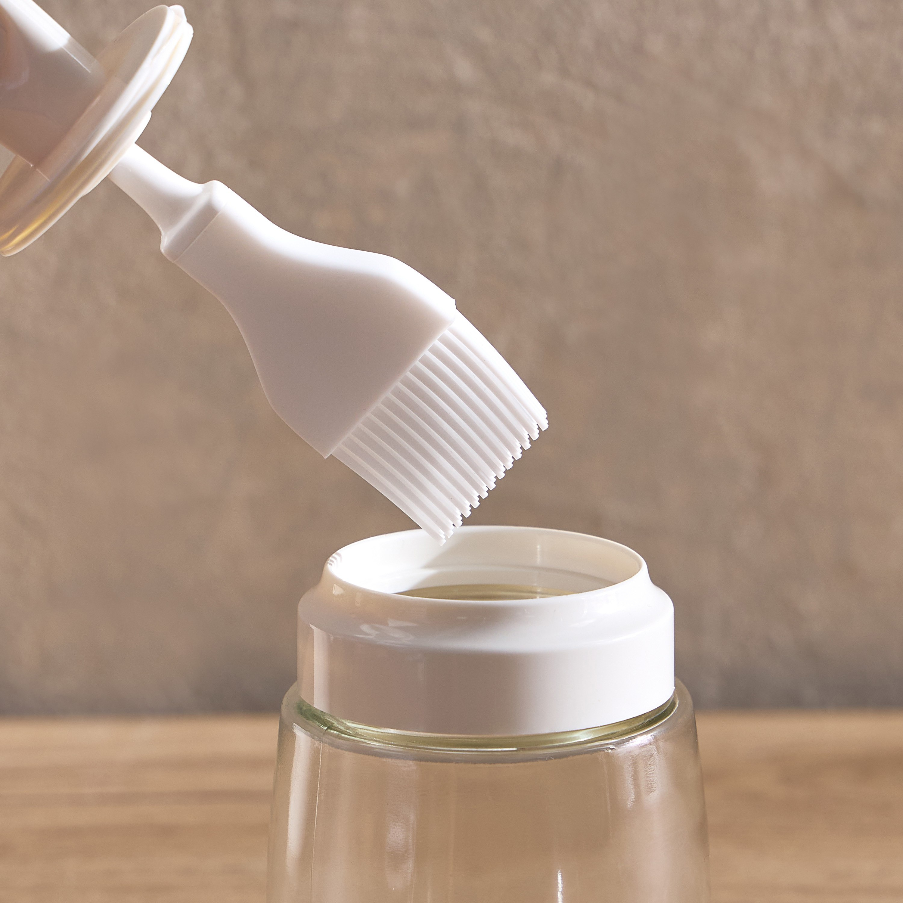Essential Glass Jar with Silicone Brush - 290 ml-hbxkitchen-bakeware-image-3