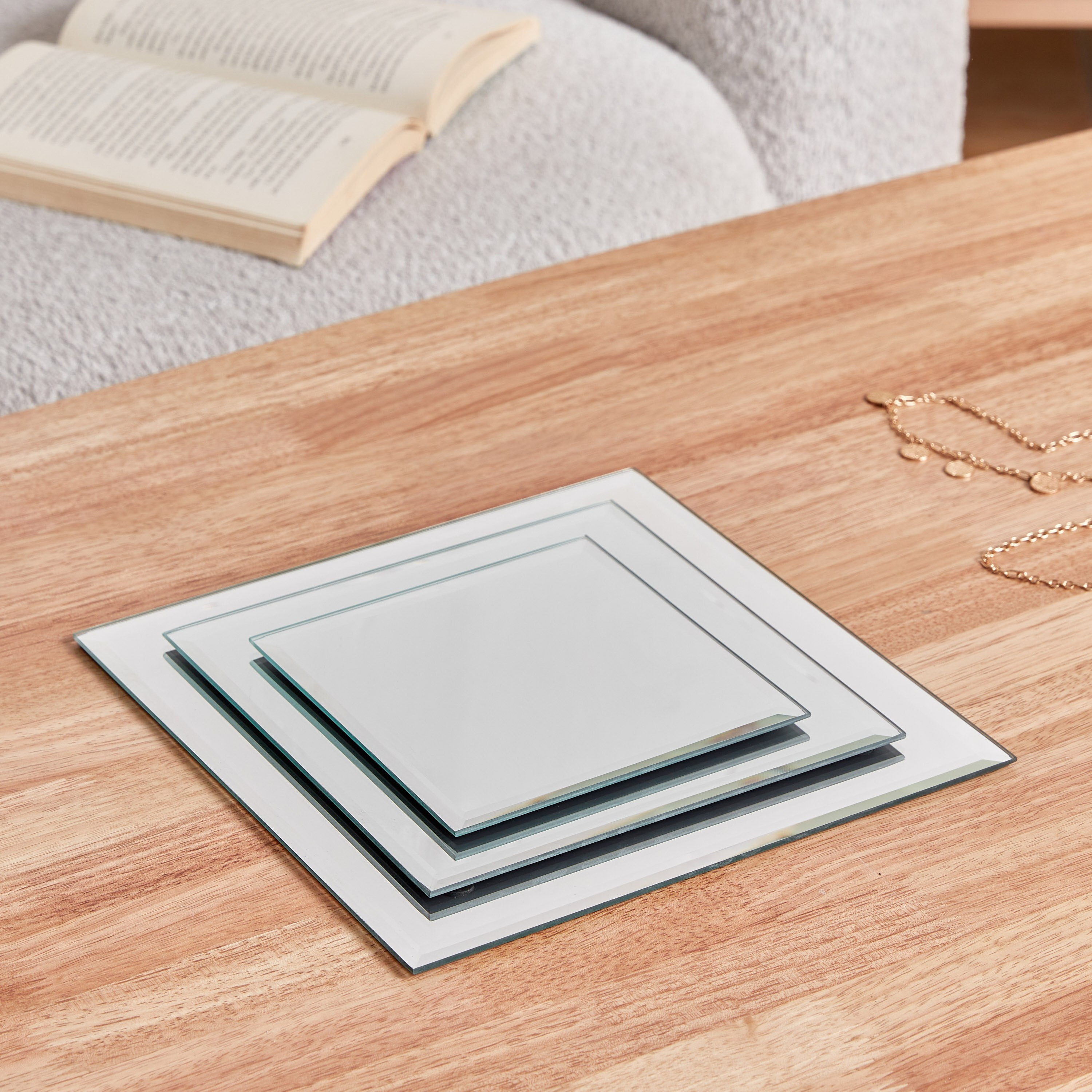 طقم صواني زجاج 3 قطع للديكور من ديستان-hbxhomeware-hbxdecorandfurnishings-image-1