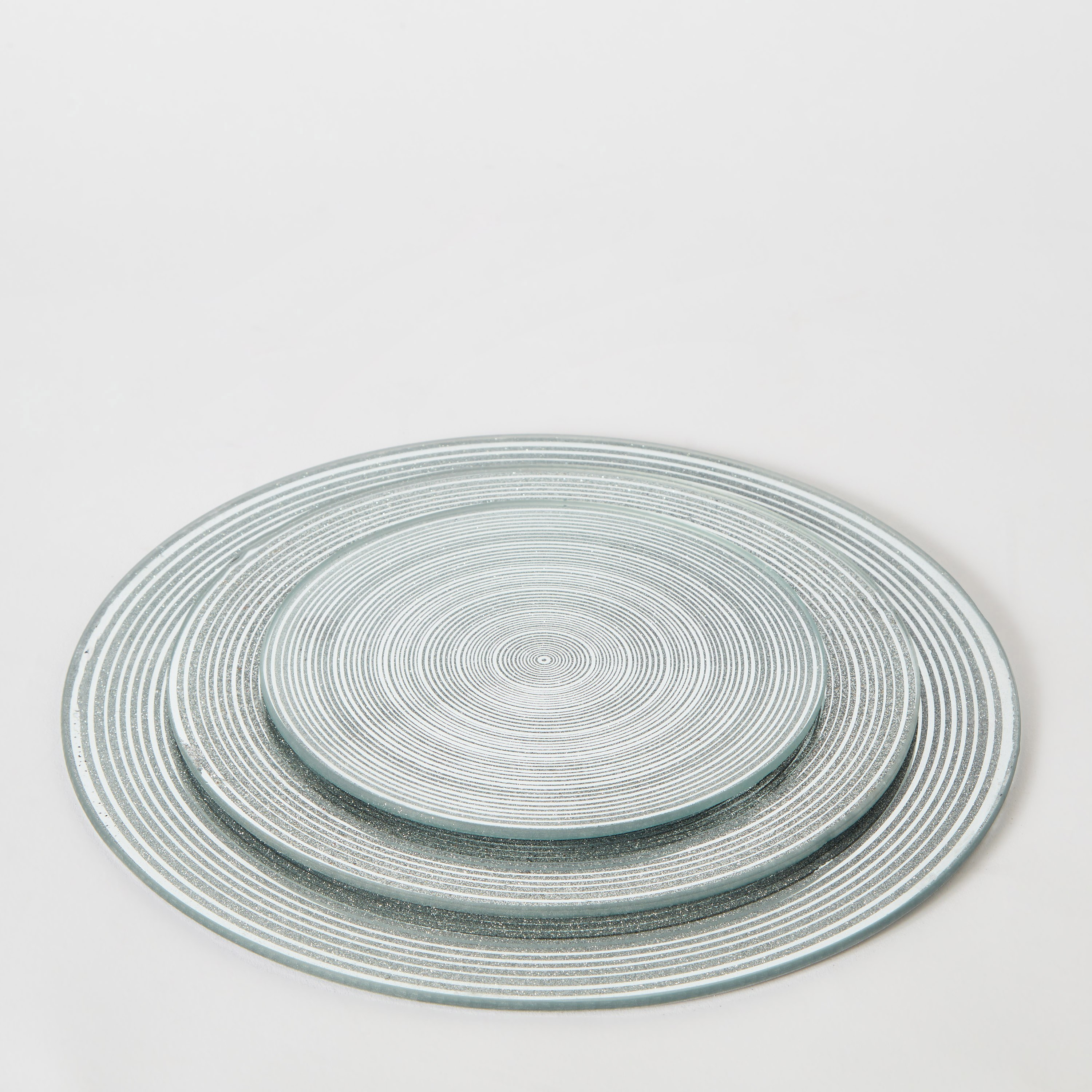 طقم صواني ديكور زجاج مستديرة بارزة الملمس 3 قطع من ديستان-hbxhomeware-hbxdecorandfurnishings-image-6