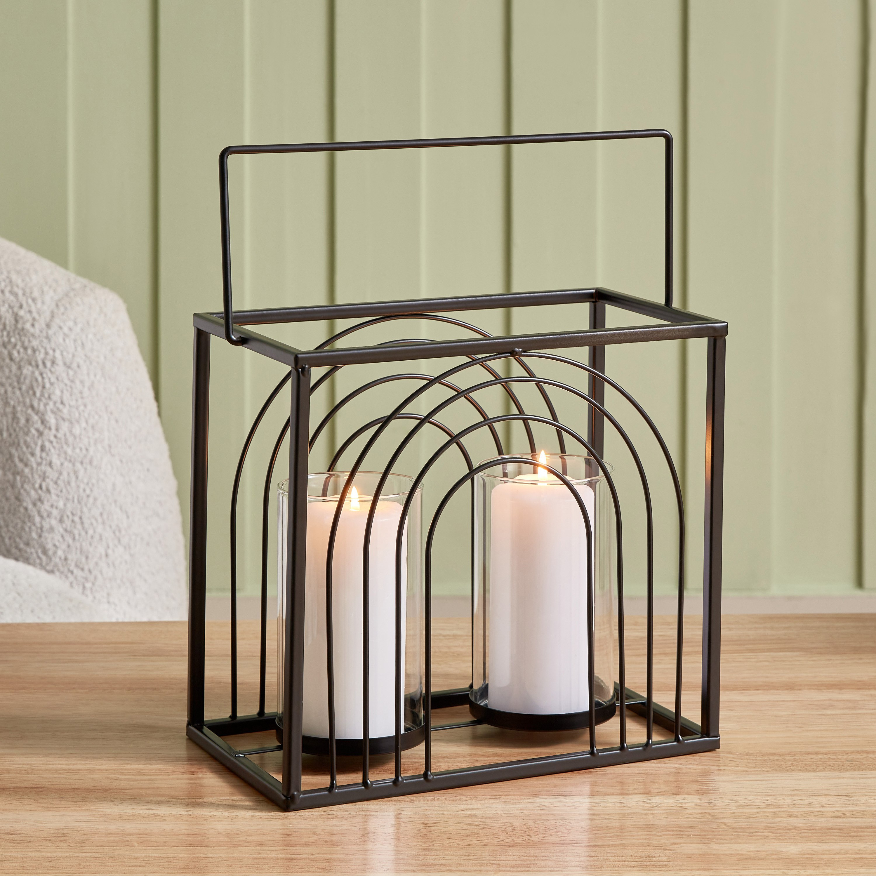 حامل شموع معدن مضلّع وزجاج فوتيف من ديستان - 27x15.5x24 سم-hbxlivingroom-decorandaccessories-candleholders-image-1