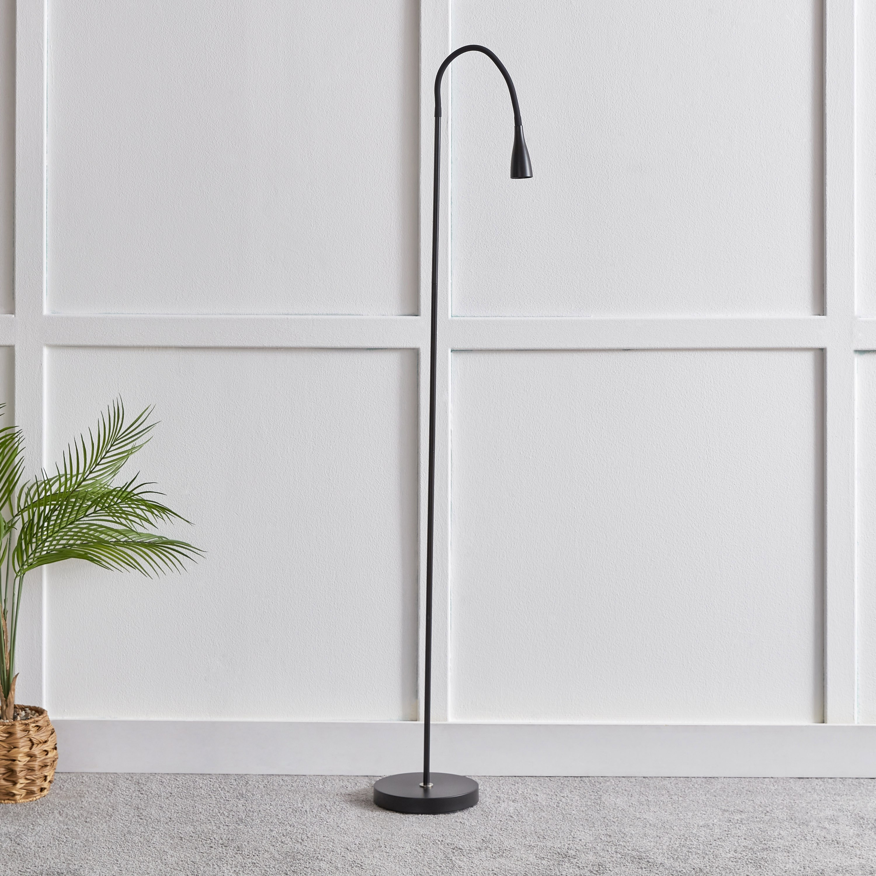 Omega 3W LED Metal Floor Lamp - 19x145 cm-hbxhomeware-hbxdecorandfurnishings-image-2