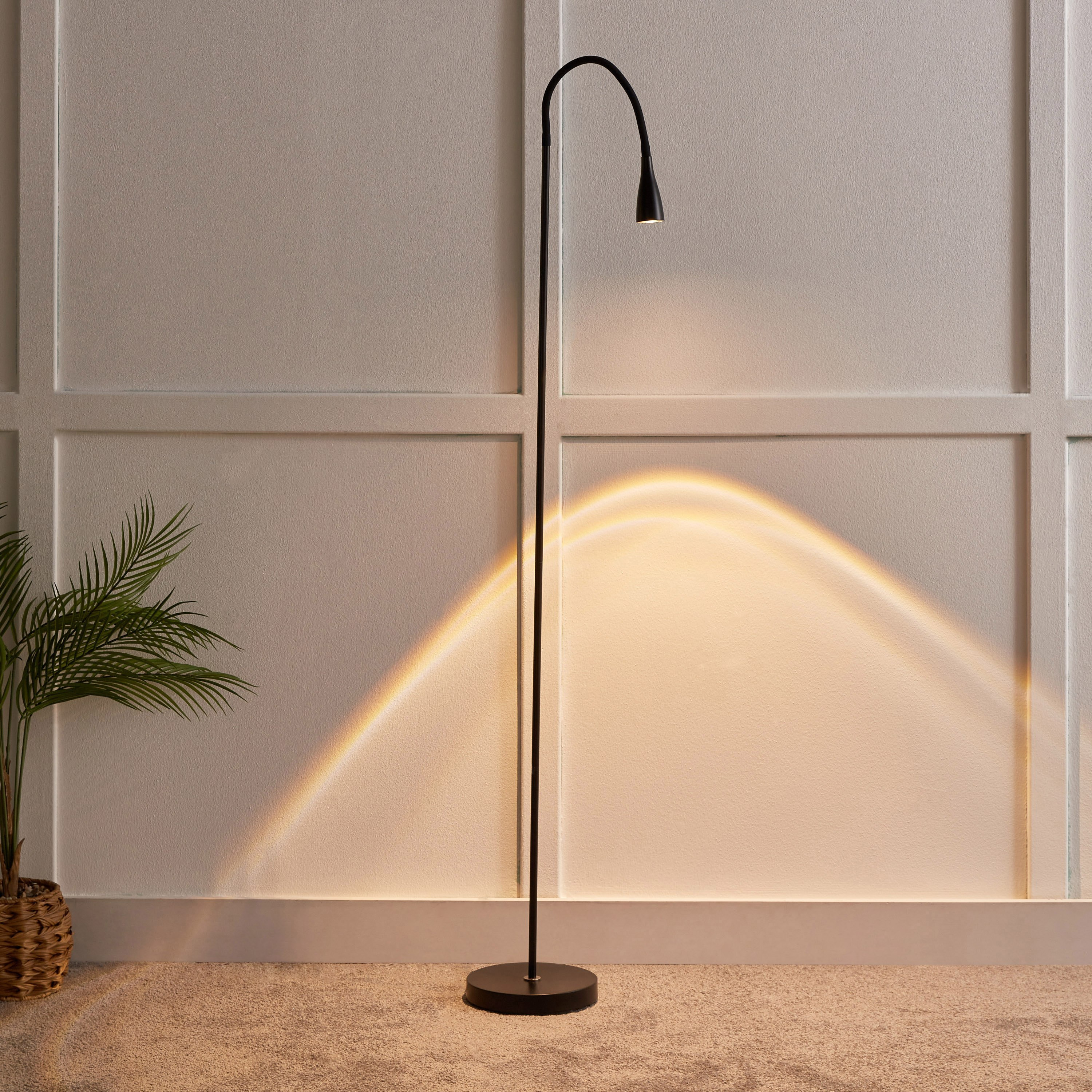 Omega 3W LED Metal Floor Lamp - 19x145 cm-hbxhomeware-hbxdecorandfurnishings-image-1