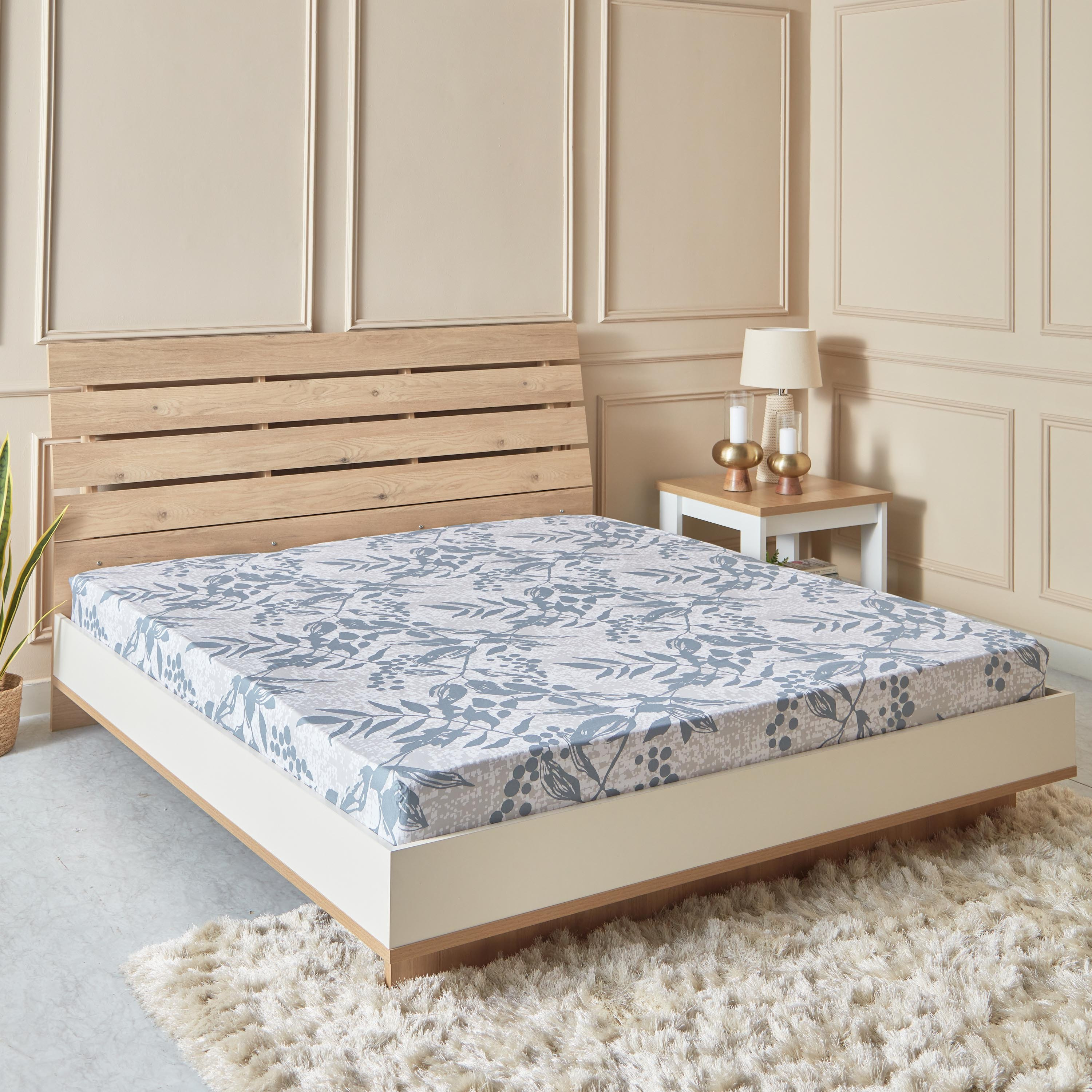 شرشف مطاطي قطن كينج بطبعات إلويز من إستونيا - 180x200+25 سم-hbxhomeware-hbxbedroom-image-1