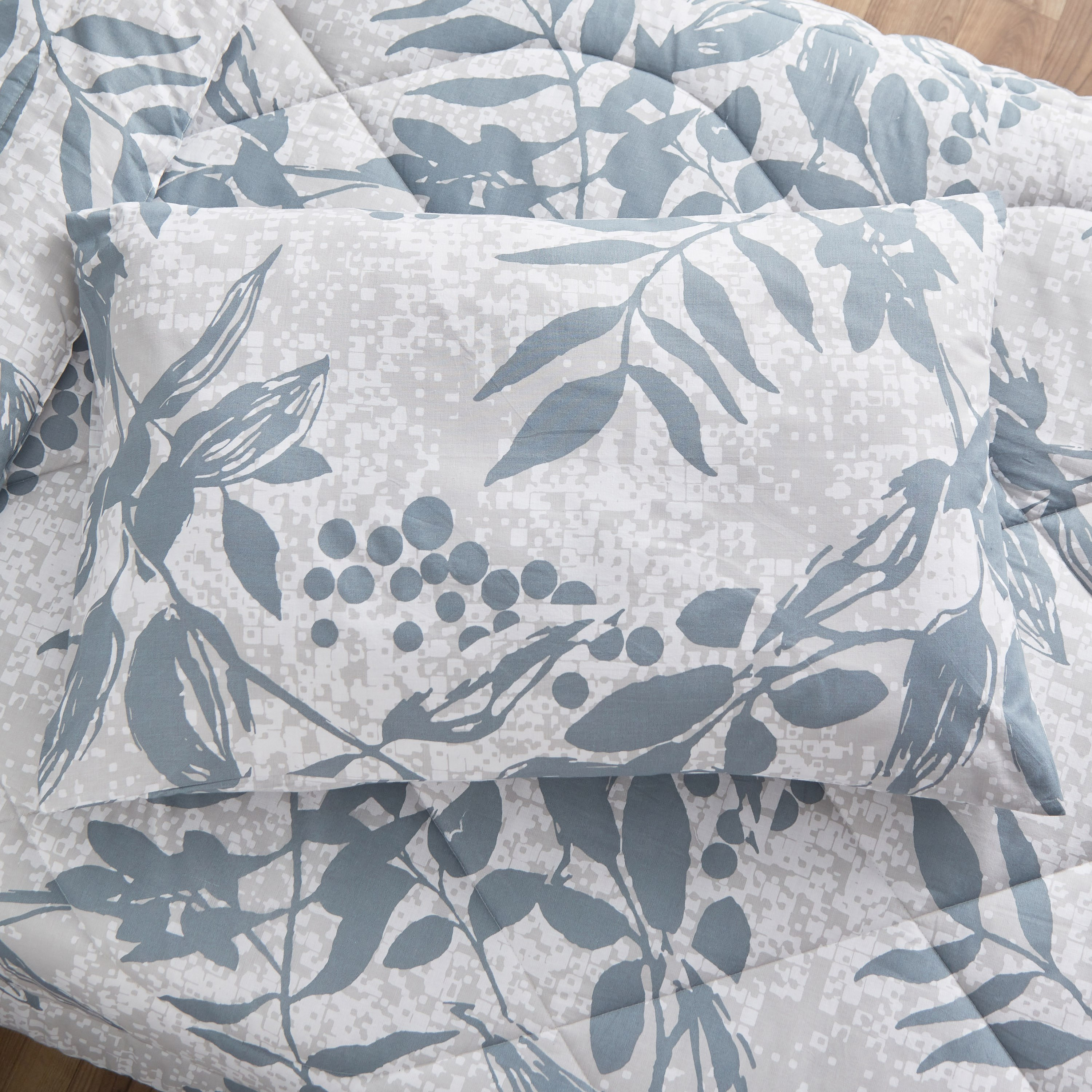 طقم لحاف فردي قطن قطعتين بطبعات من إستونيا - 135x220 سم-hbxkidsandyouth-beddingandfurnishings-comfortersets-image-6