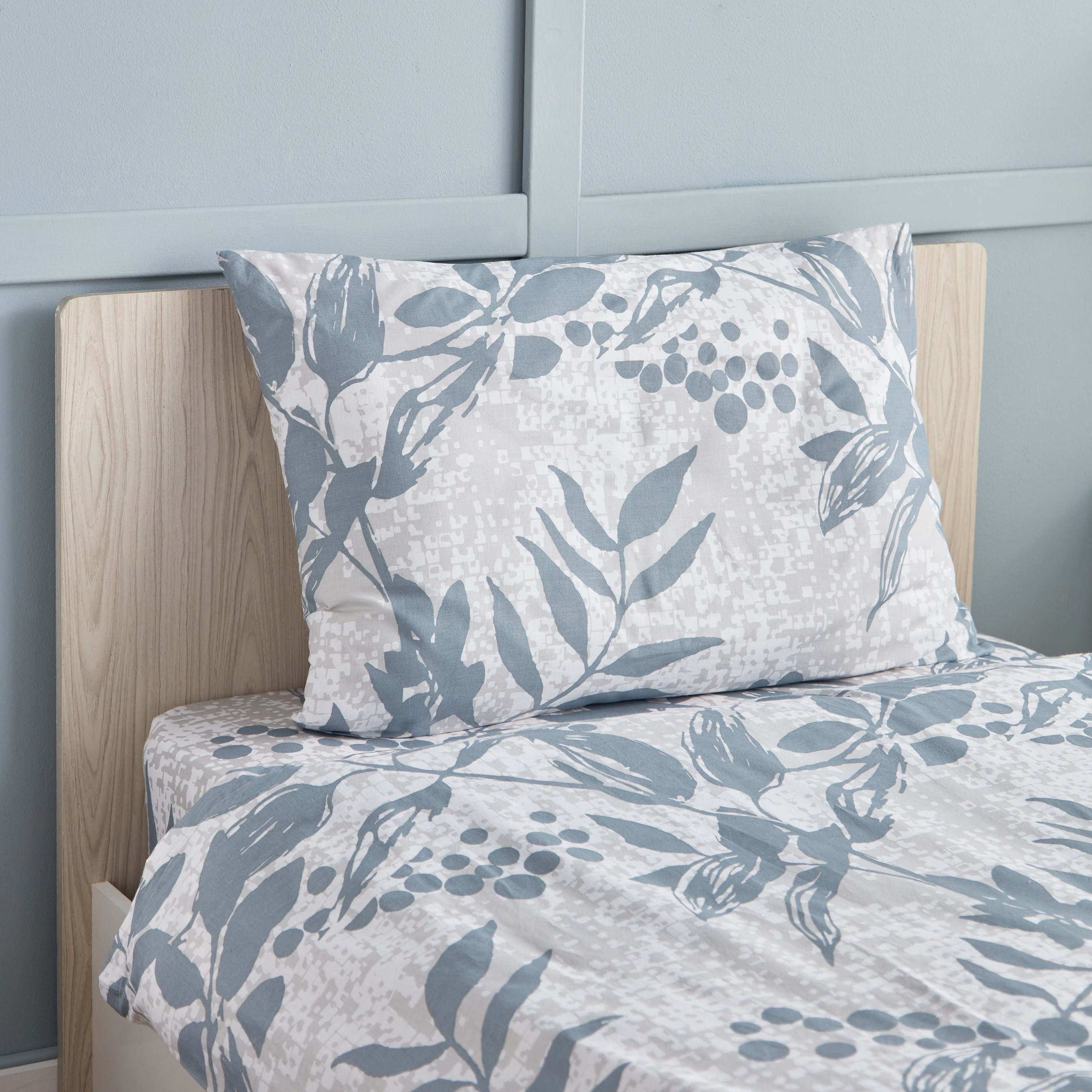 طقم غطاء لحاف قطن فردي بطبعات قطعتين من إستونيا - 135x200 سم-hbxhomeware-bedding-duvetcovers-image-3