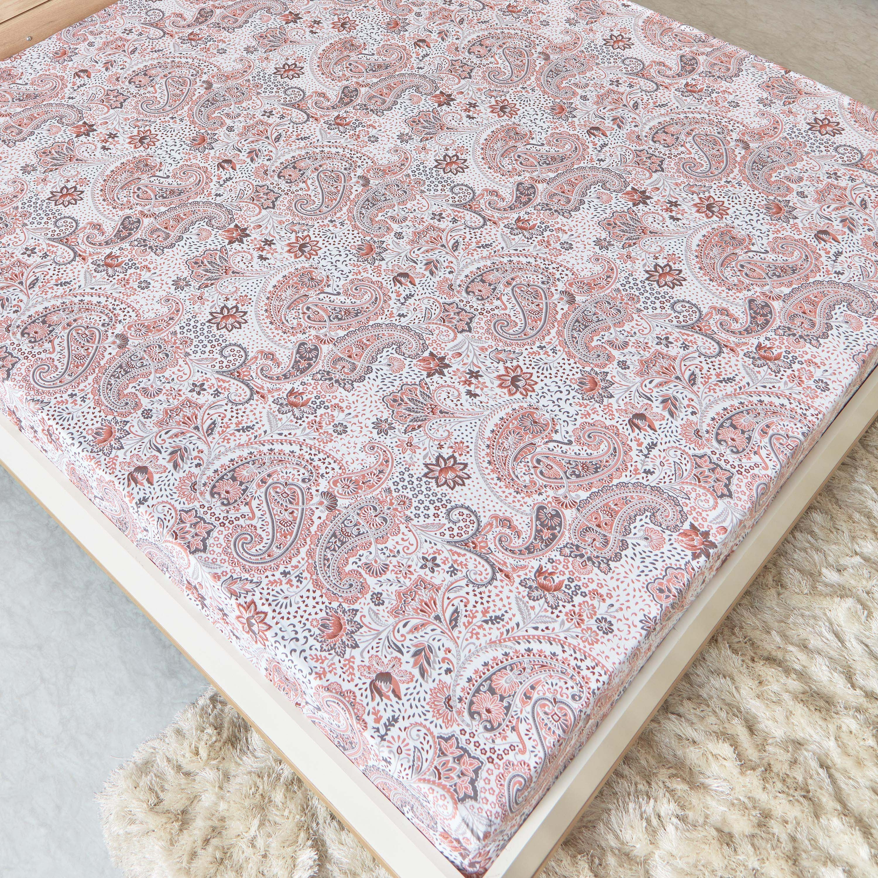 شرشف مسطّح قطن كينج بطبعات من إستونيا - 240x260 سم-hbxhomeware-hbxbedroom-image-4