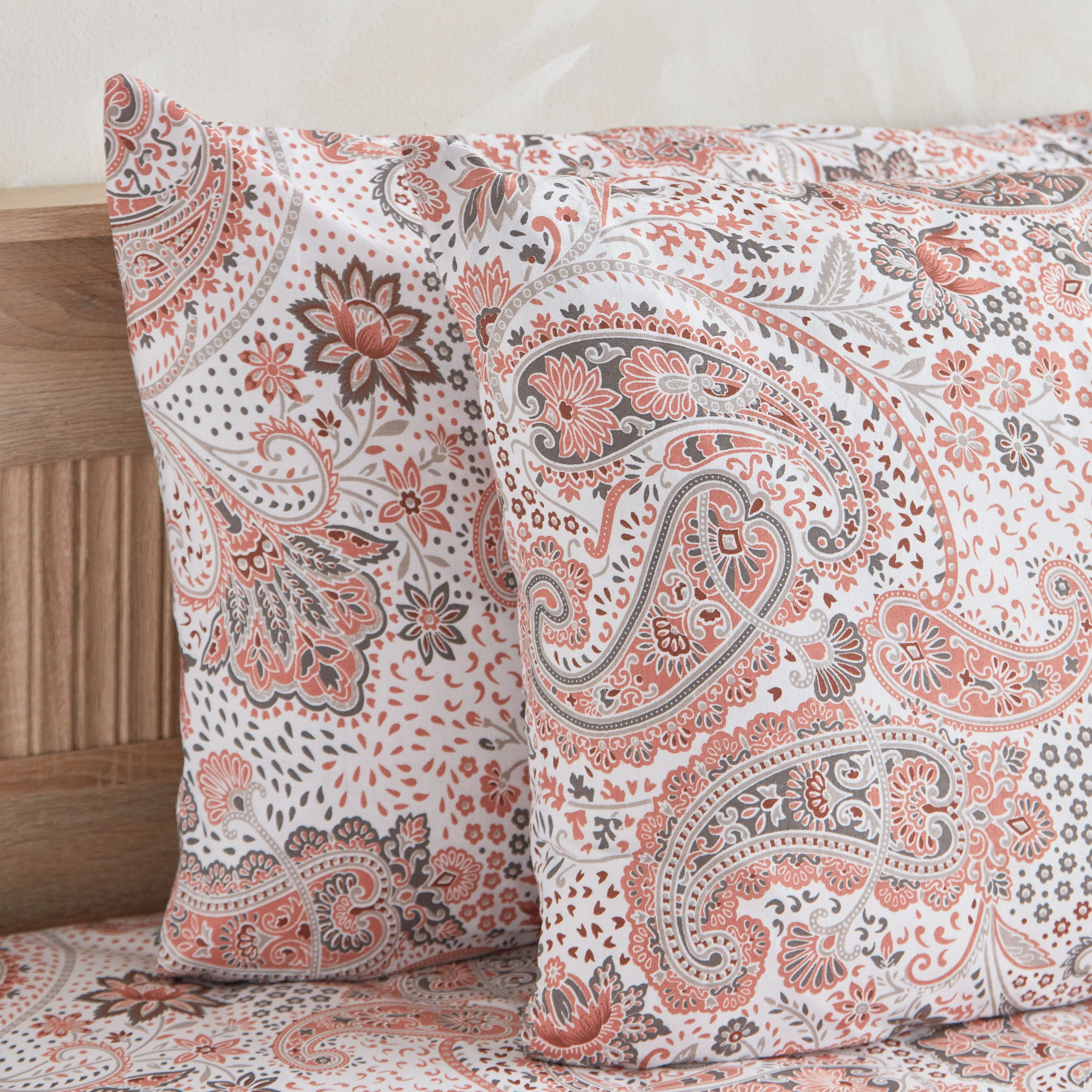 Estonia Isla 2-Piece Printed Cotton Pillow Cover Set - 50x75 cm-hbxhomeware-hbxbedroom-image-3