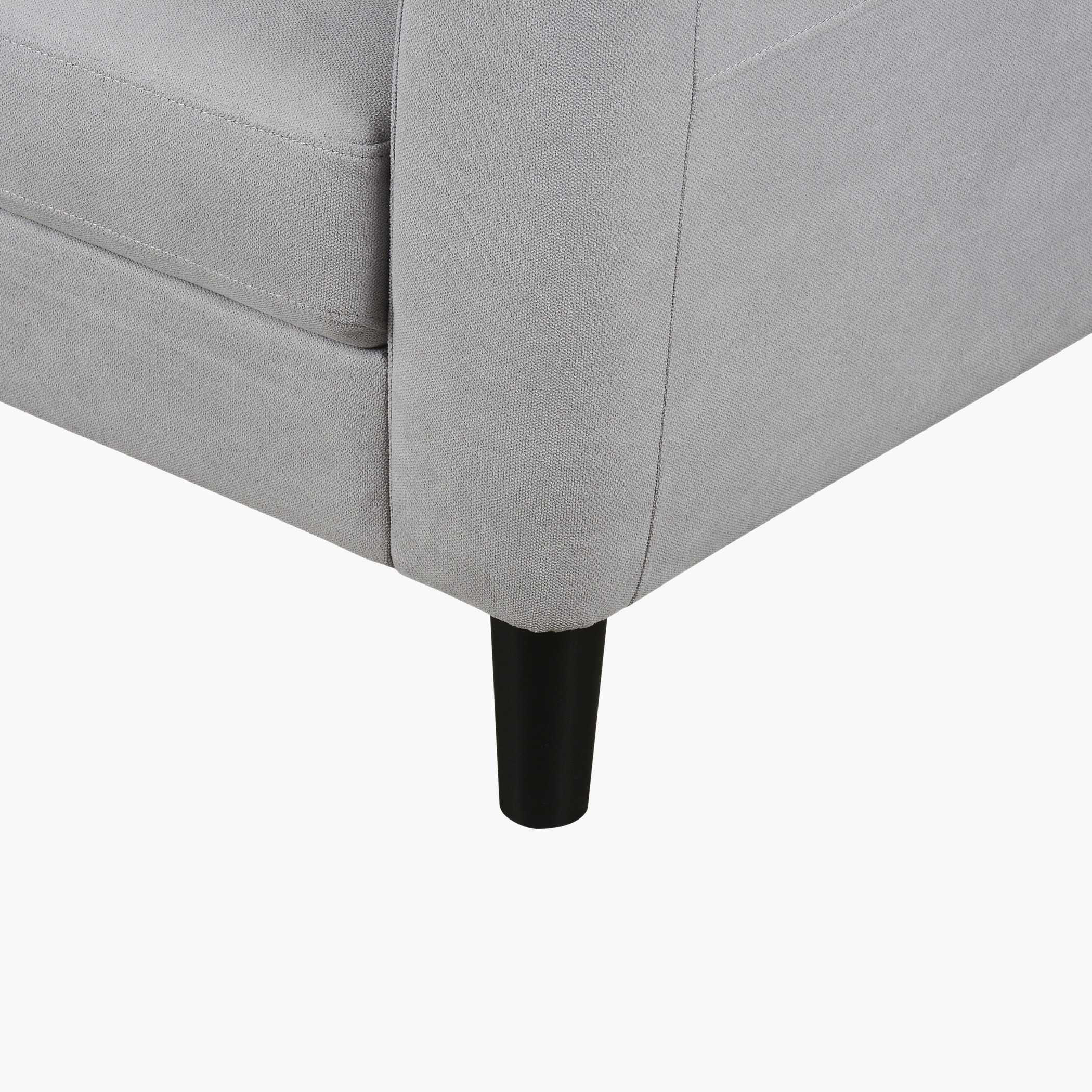 كنبة قماش بمساند ذراعين من كاسيلدا-hbxlivingroom-sofasandarmchairs-sofas-image-3