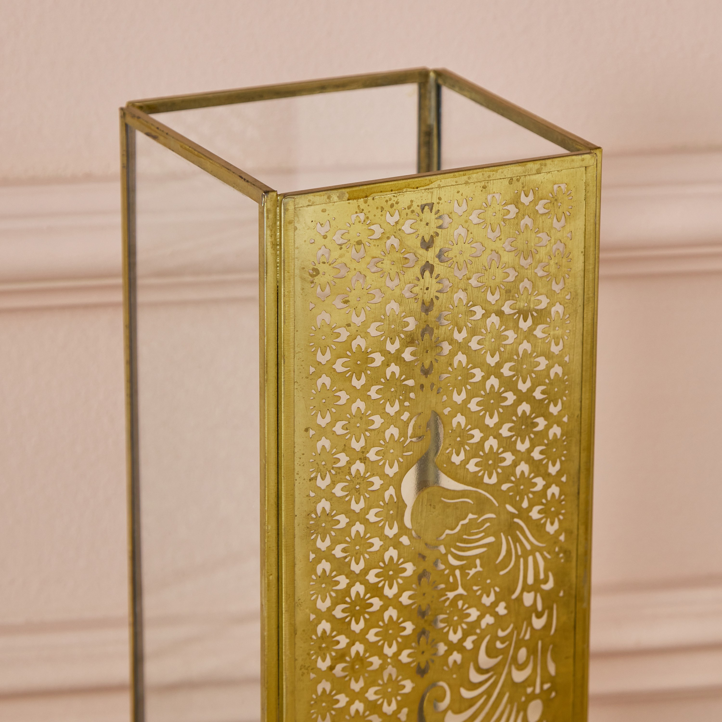 حامل شموع معدن مفرّغ من فليكر بيكوك - 10x10x25.5 سم-hbxlivingroom-decorandaccessories-candleholders-image-3