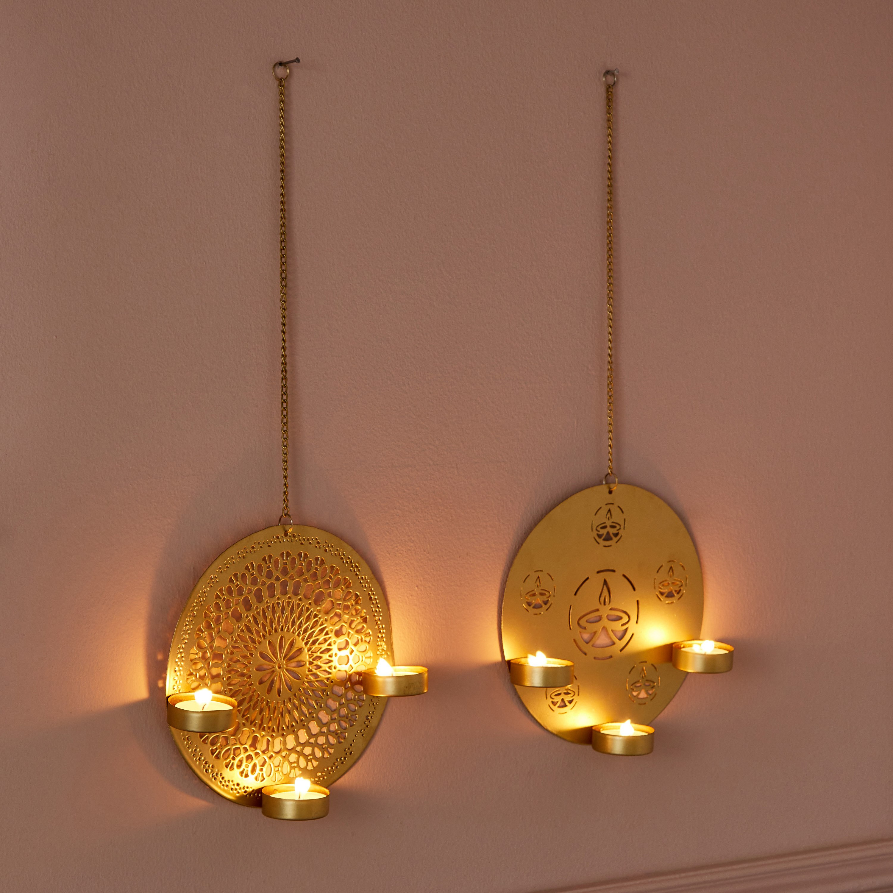 Flicker 2-Piece Metal Etching Wall Tealight Candleholder Set - 18.4x4x17.5 cm-hbxlivingroom-decorandaccessories-candleholders-image-1