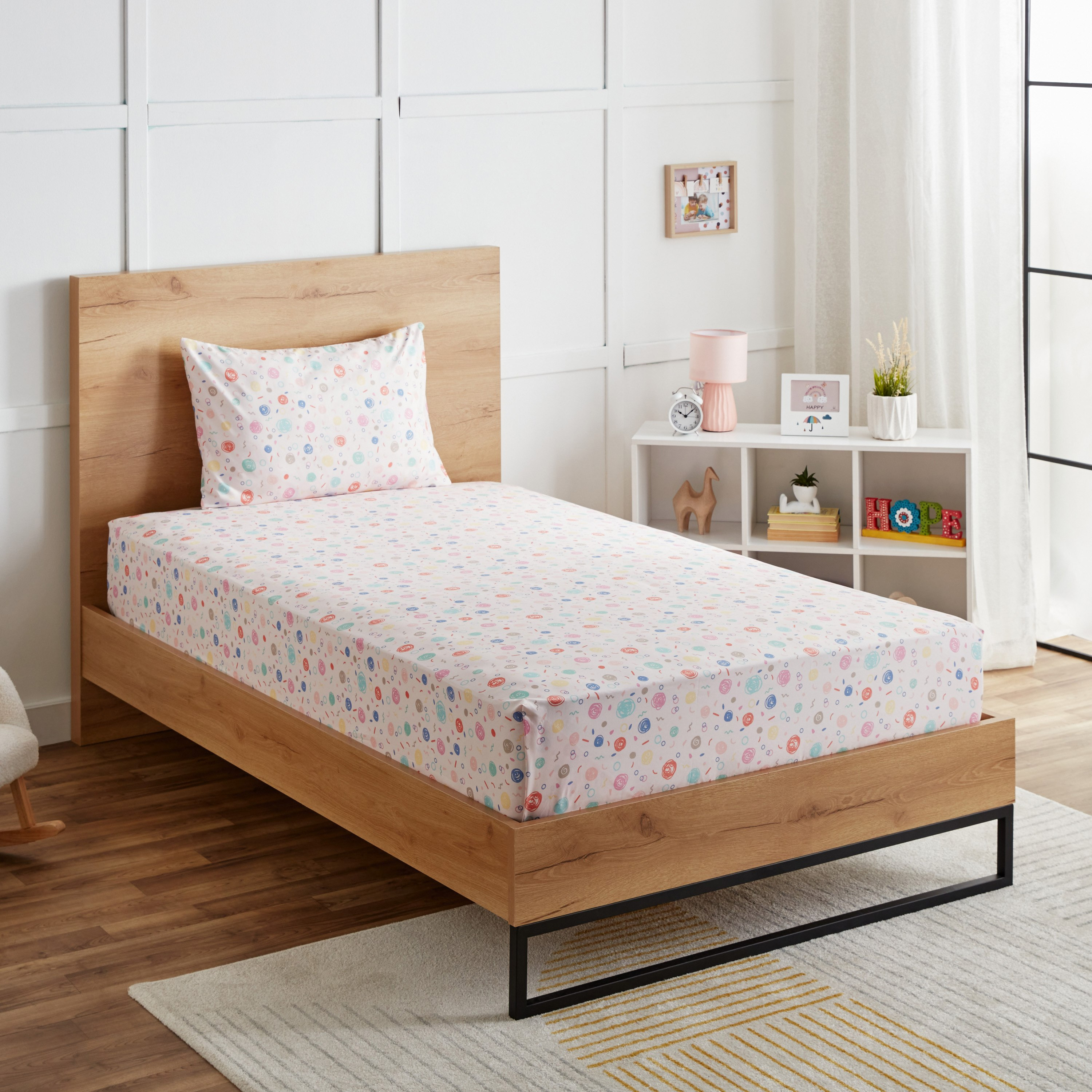 طقم شرشف مسطّح توين من ألياف دقيقة دودل قطعتين من نورا- 160x240 سم-hbxhomeware-hbxkidsandyouth-image-2