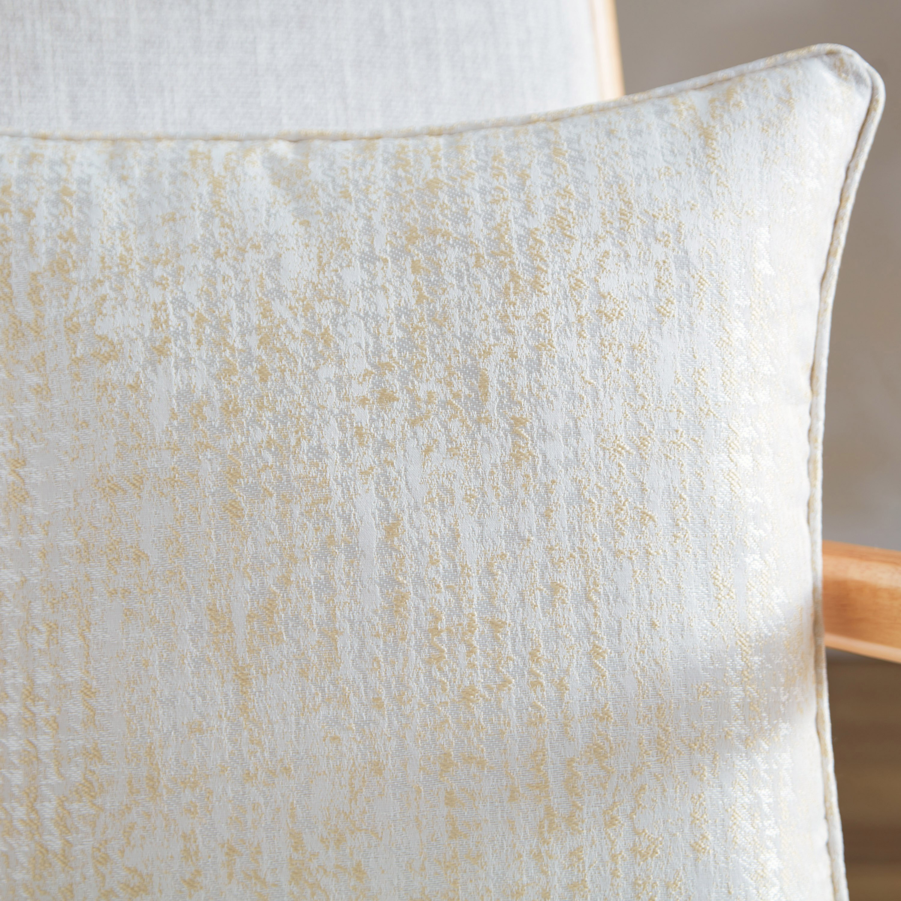 Emma Sophia Jacquard Cushion Cover - 40x40 cm-PROMO_HB_AE_B1G1_250925-image-2