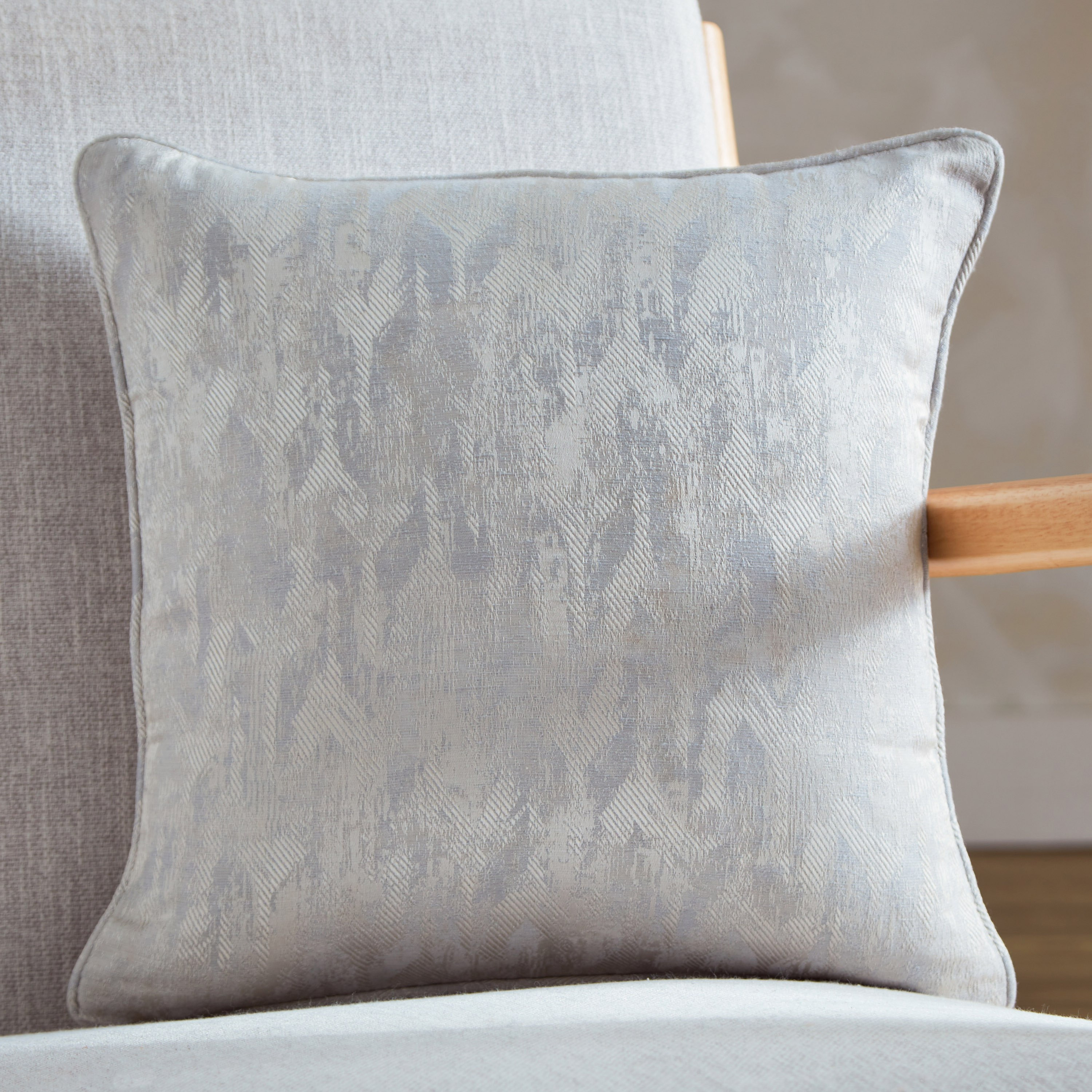 غطاء وسادة جاكار أيفي من أوليفيا - 40x40 سم-hbxhomeware-cushionsandcovers-cushioncovers-image-1