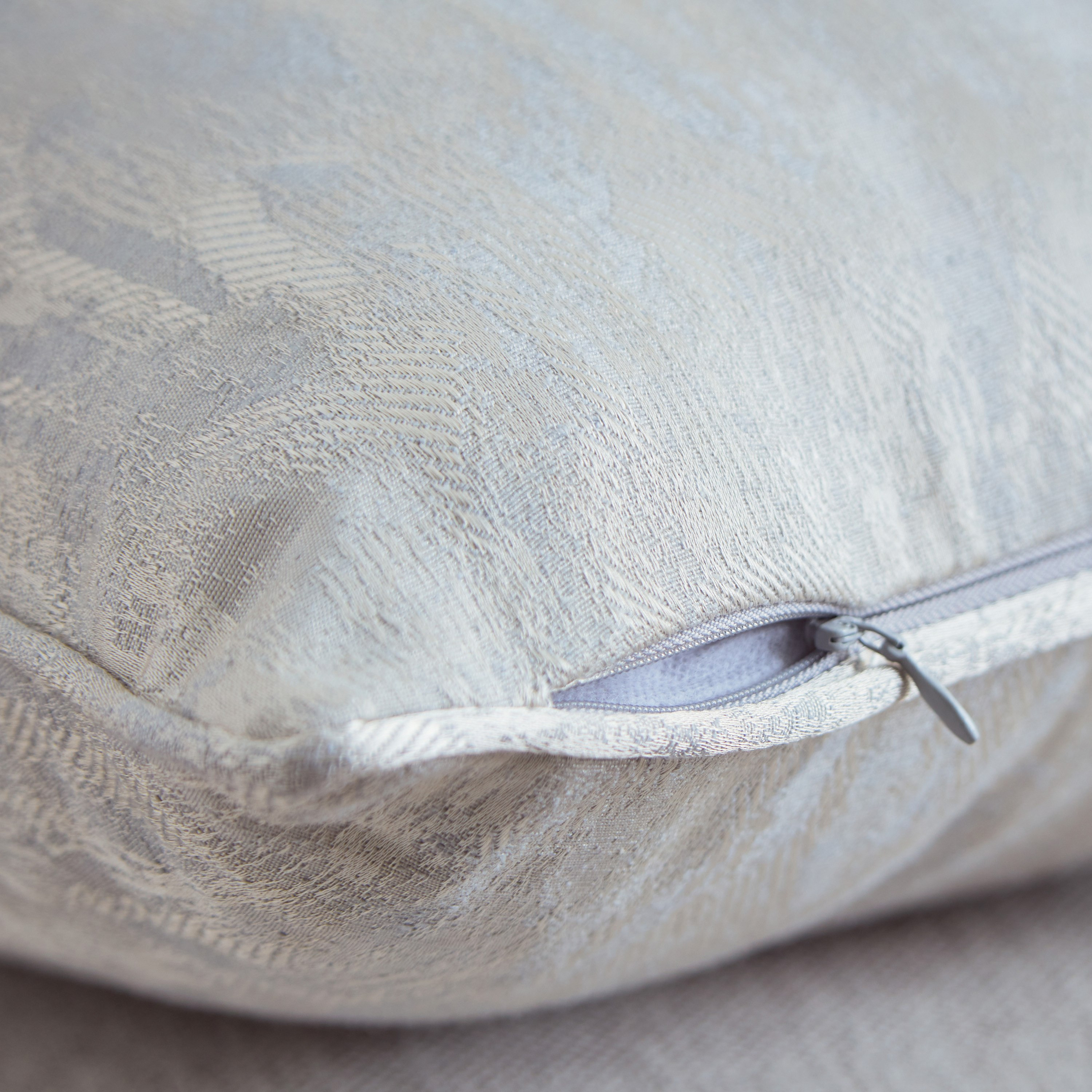 غطاء وسادة جاكار أيفي من أوليفيا - 40x40 سم-hbxhomeware-cushionsandcovers-cushioncovers-image-4