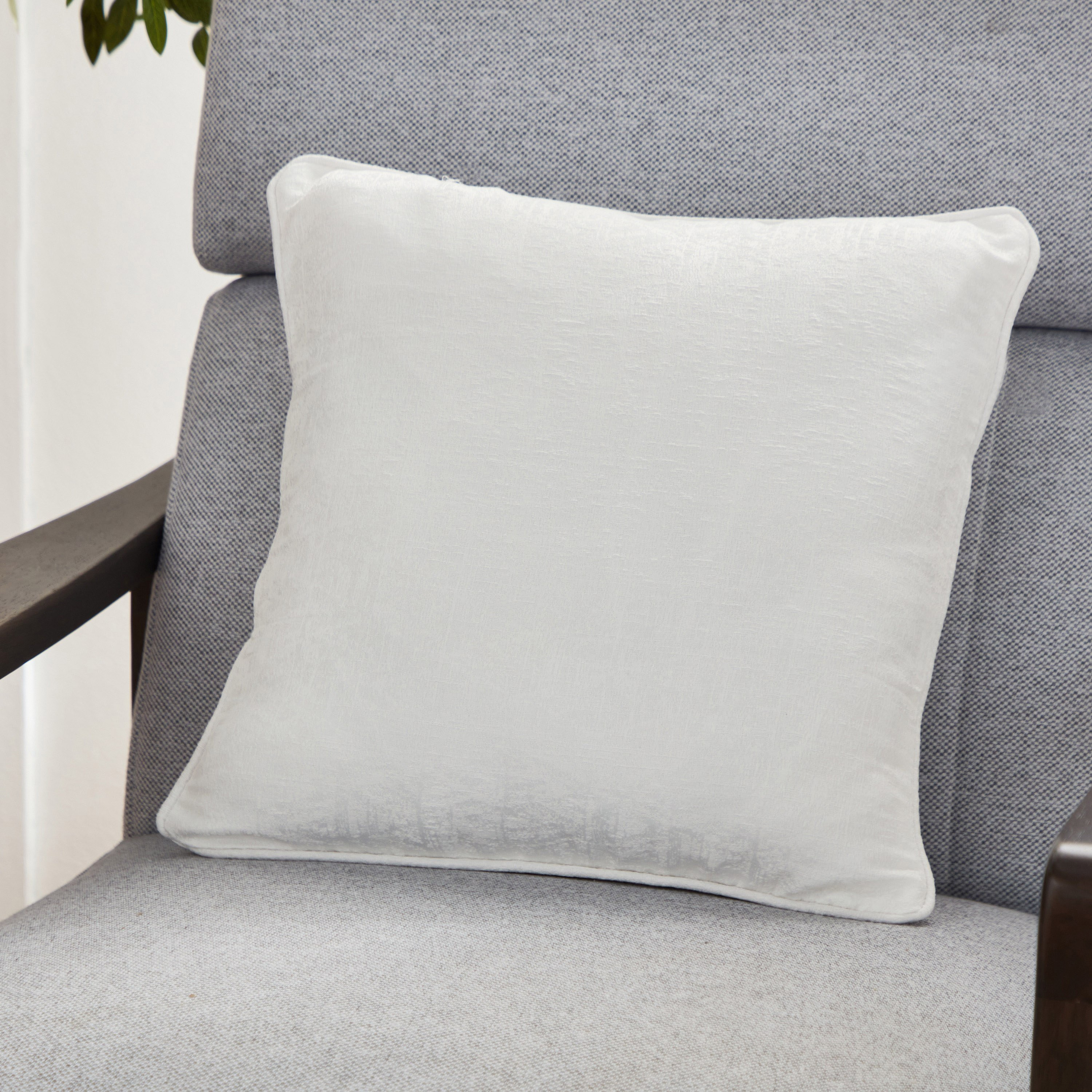 Dolorez Jacquard Cushion Cover- 40x40 cm-hbxhomeware-cushionsandcovers-cushioncovers-image-1