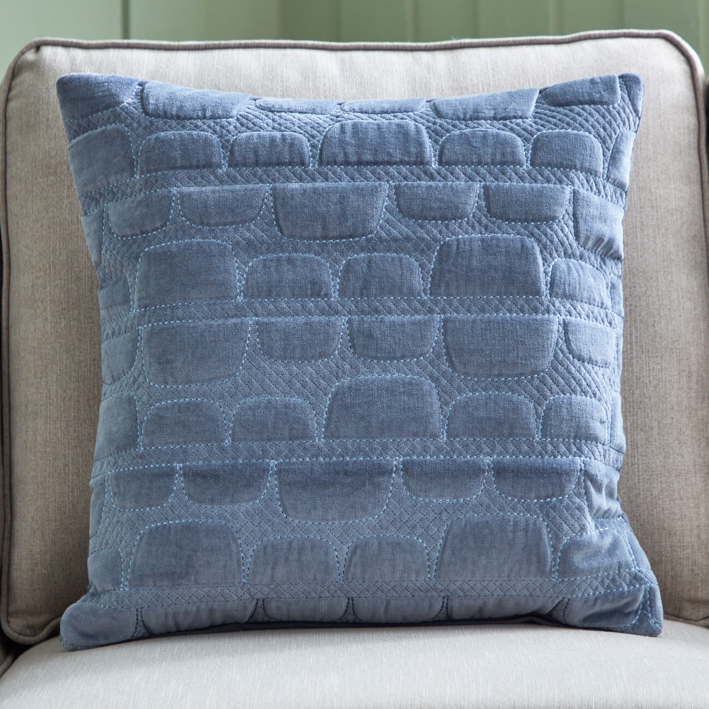غطاء وسادة مبطن سابا من آرت أكسنت - 45x45 سم-hbxhomeware-cushionsandcovers-cushioncovers-image-1