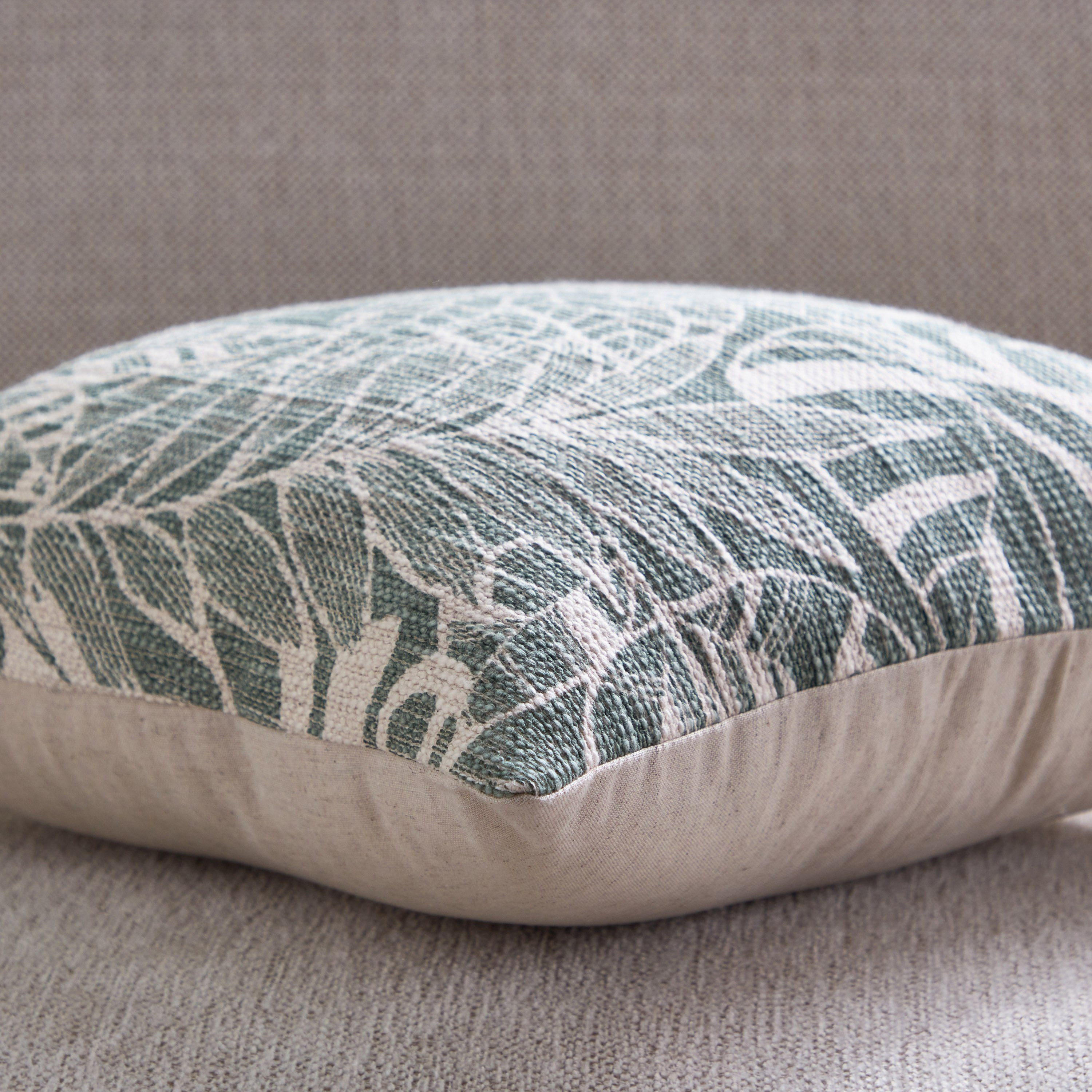 وسادة محشوة بطبعات من سيج شيد - 45x45 سم-hbxlivingroom-furnishings-cushionsandcovers-filledcushions-image-3
