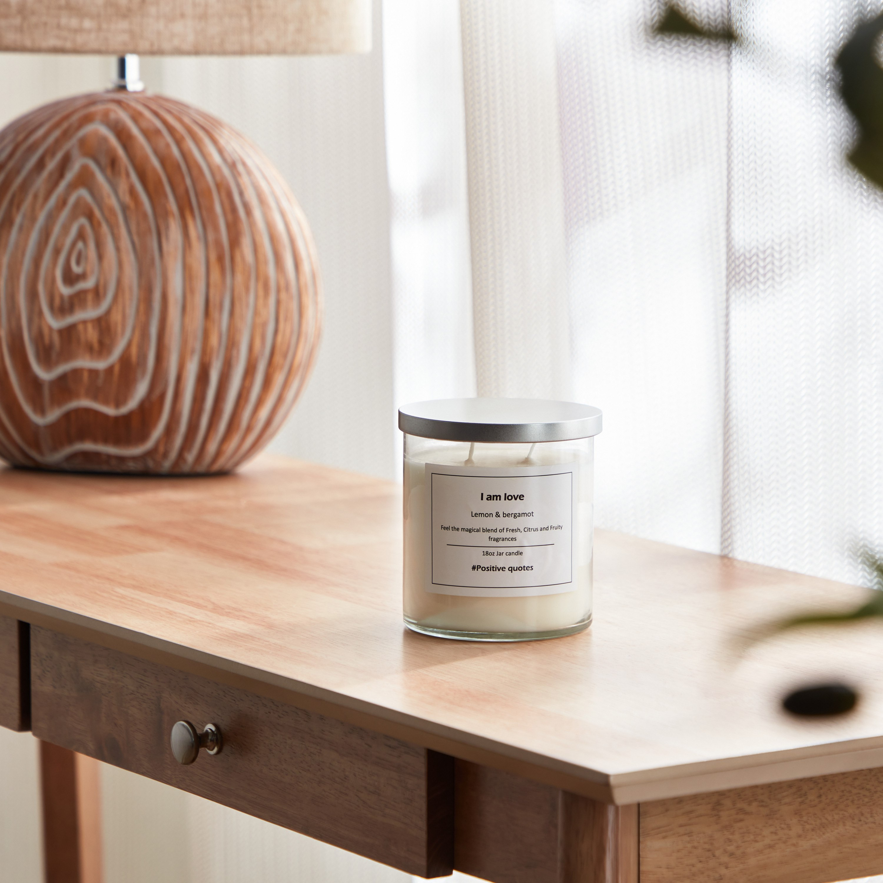 جرة شمع بغطاء معدني برائحة الليمون والبرغموت آي آم إن لاف من أوري- 510 جم-hbxlivingroom-decorandaccessories-candles-image-3