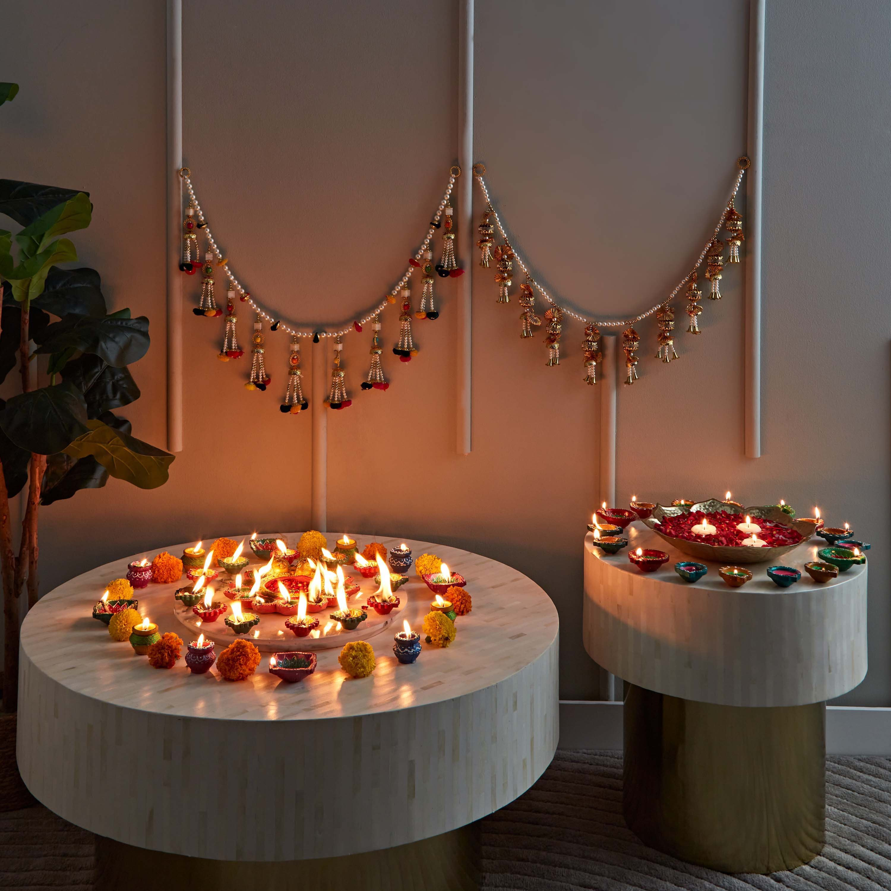 طقم ضياء ملون 4 قطع من لومين - 19x19x4 سم-hbxlivingroom-decorandaccessories-candleholders-image-5
