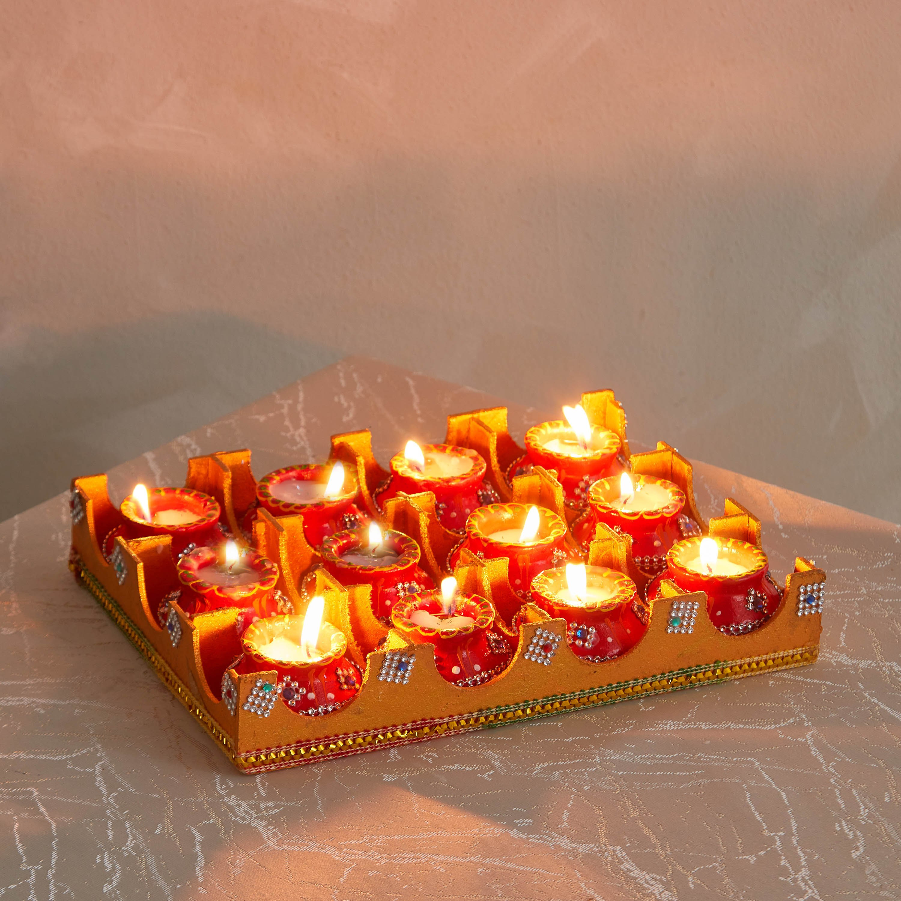 طقم إضاءة 12 قطعة من ليومن مع صينية خشب-hbxlivingroom-decorandaccessories-candleholders-image-1
