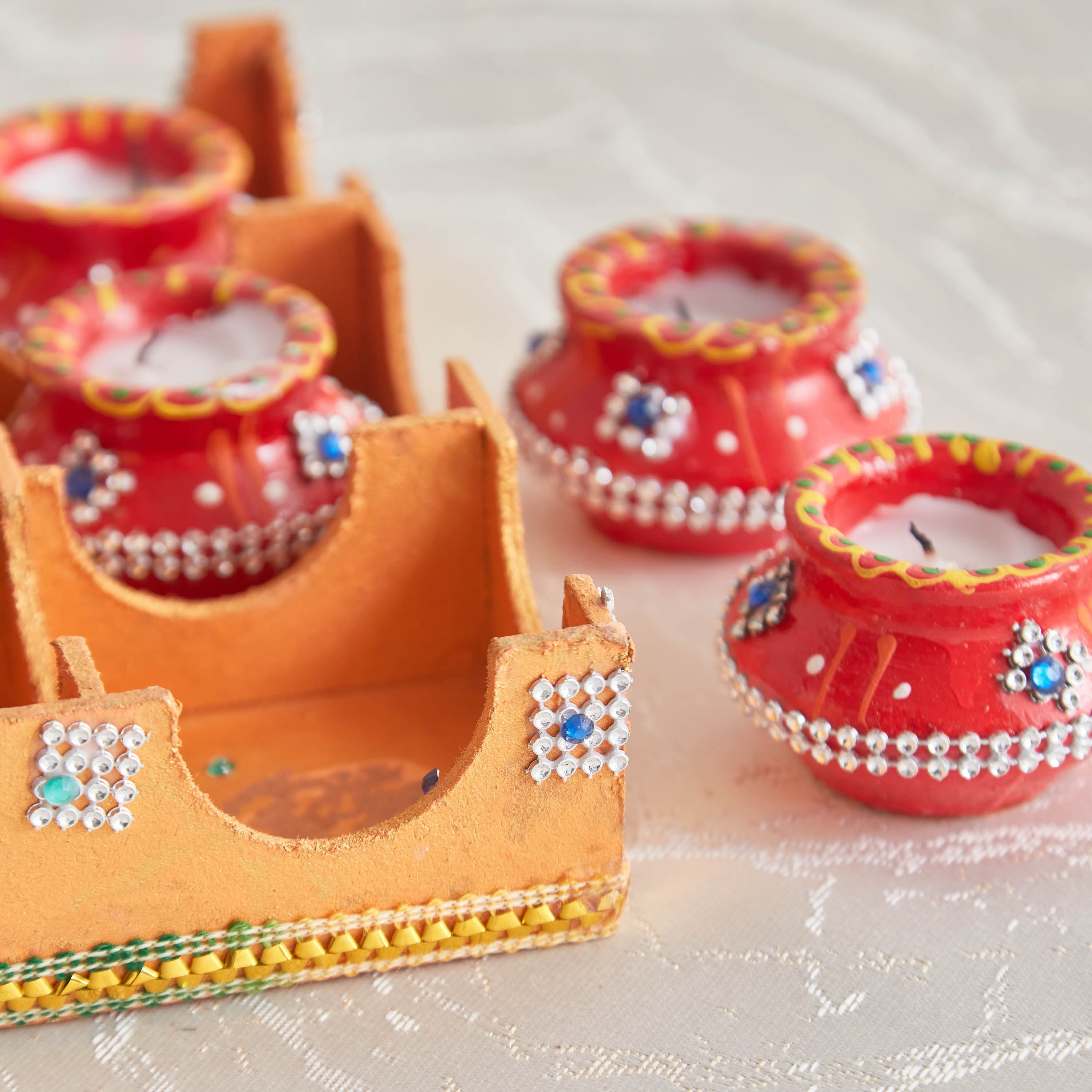 طقم إضاءة 12 قطعة من ليومن مع صينية خشب-hbxlivingroom-decorandaccessories-candleholders-image-4