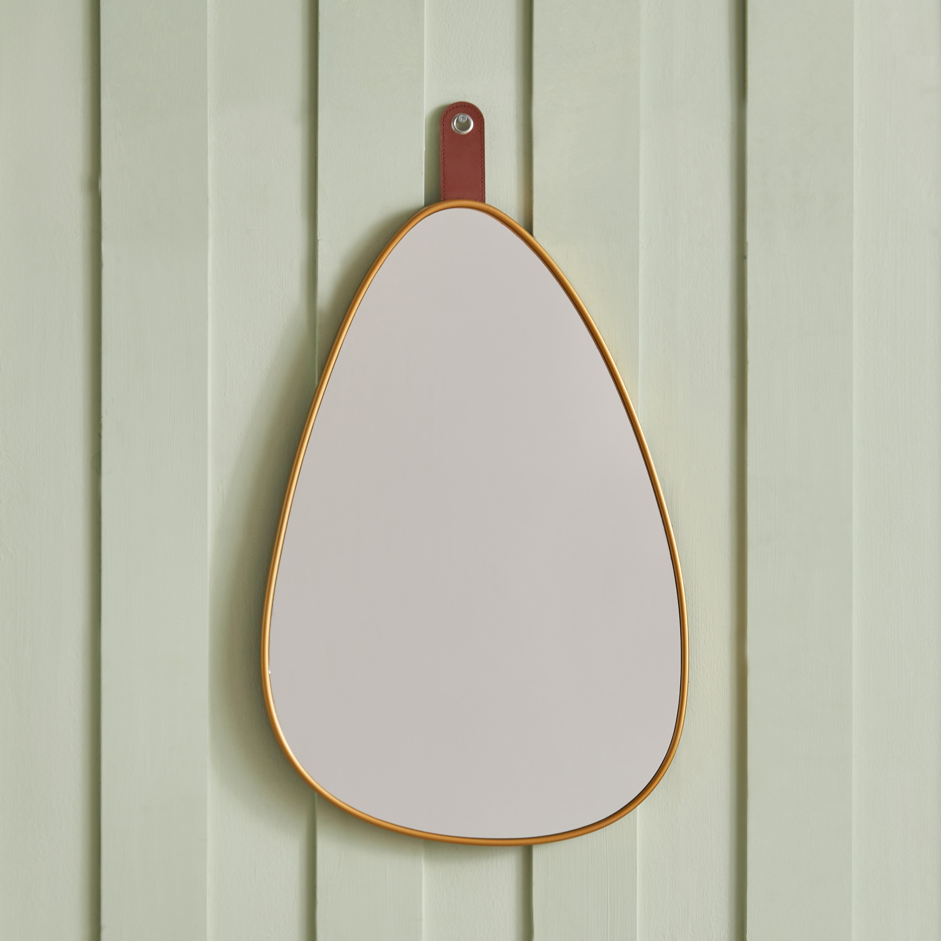 مرآة من كاسيتي - 40x60x25 سم-hbxhomeware-hbxdecorandfurnishings-image-2