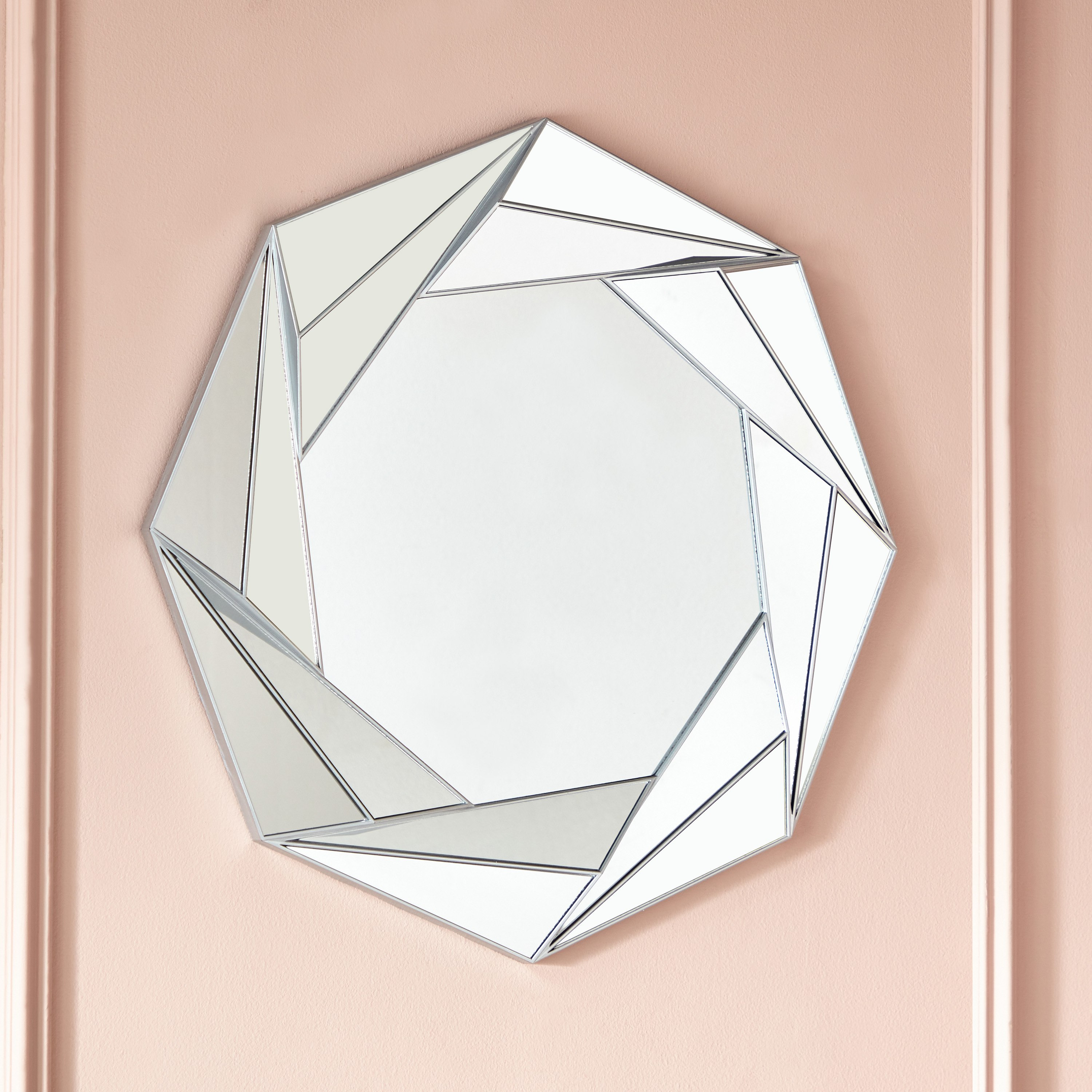 مرآة حائط مشطوفة الحواف من مونتارا - 61x61x2.5 سم-hbxhomeware-hbxdecorandfurnishings-image-1