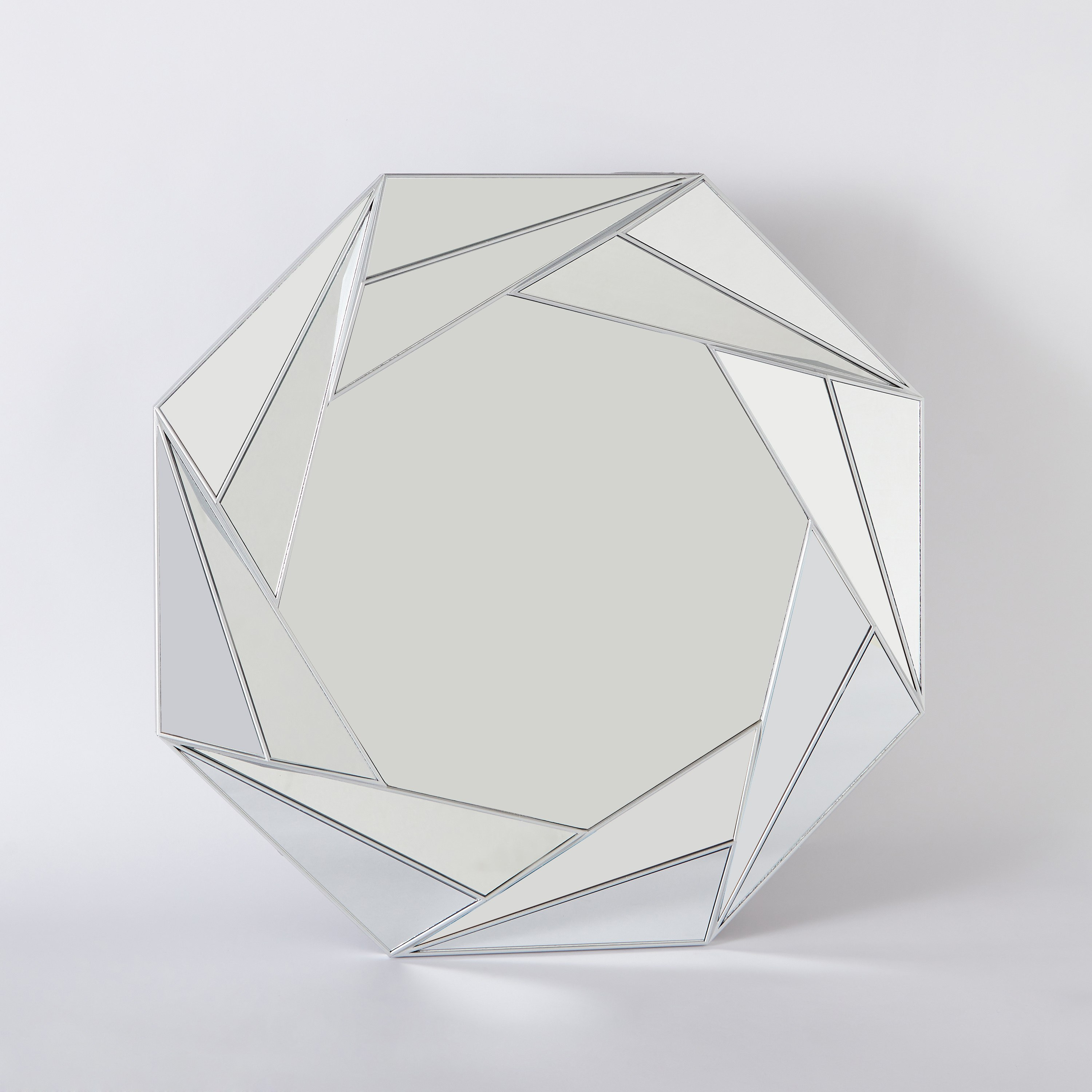 مرآة حائط مشطوفة الحواف من مونتارا - 61x61x2.5 سم-hbxhomeware-hbxdecorandfurnishings-image-6