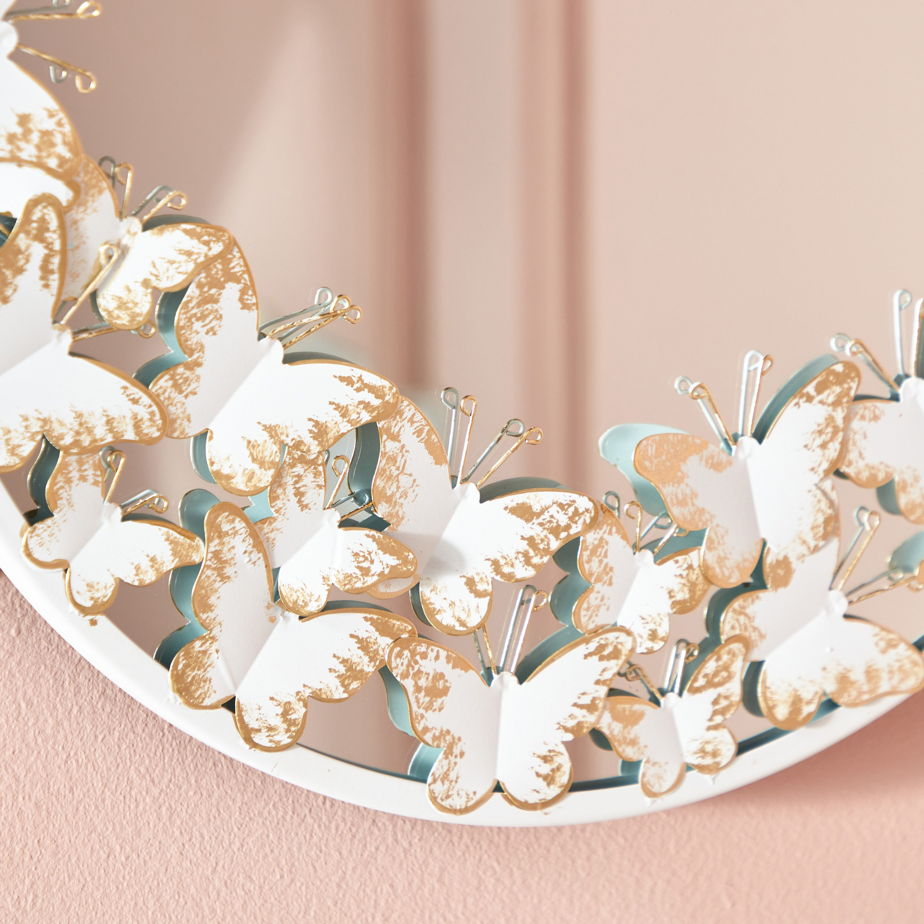مرآة حائط معدن مزخرفة من مونتارا - 40x2 سم-hbxhomeware-hbxdecorandfurnishings-image-3