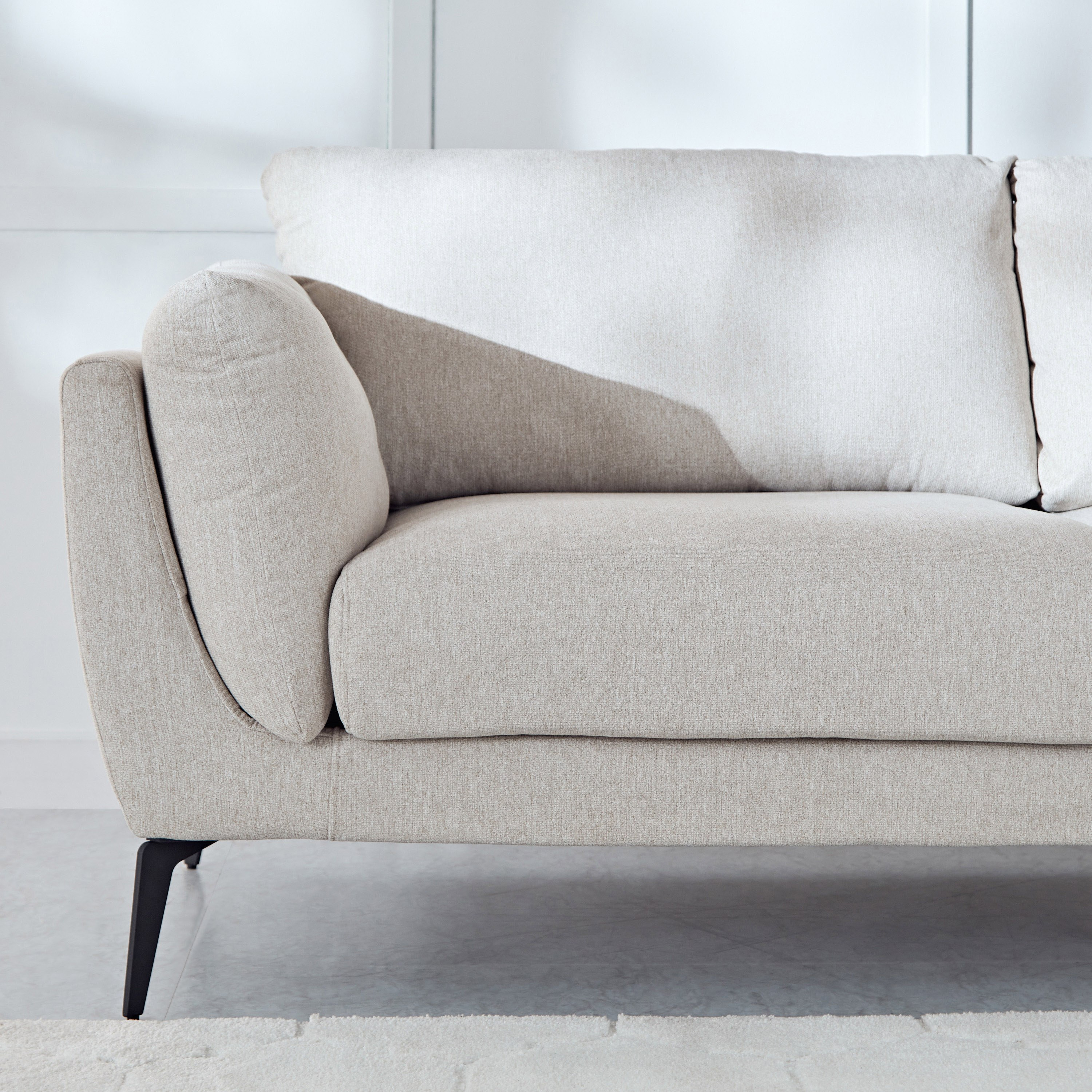 كنبة قماش 3 مقاعد من لوسينا-hbxlivingroom-sofasandarmchairs-sofas-image-6