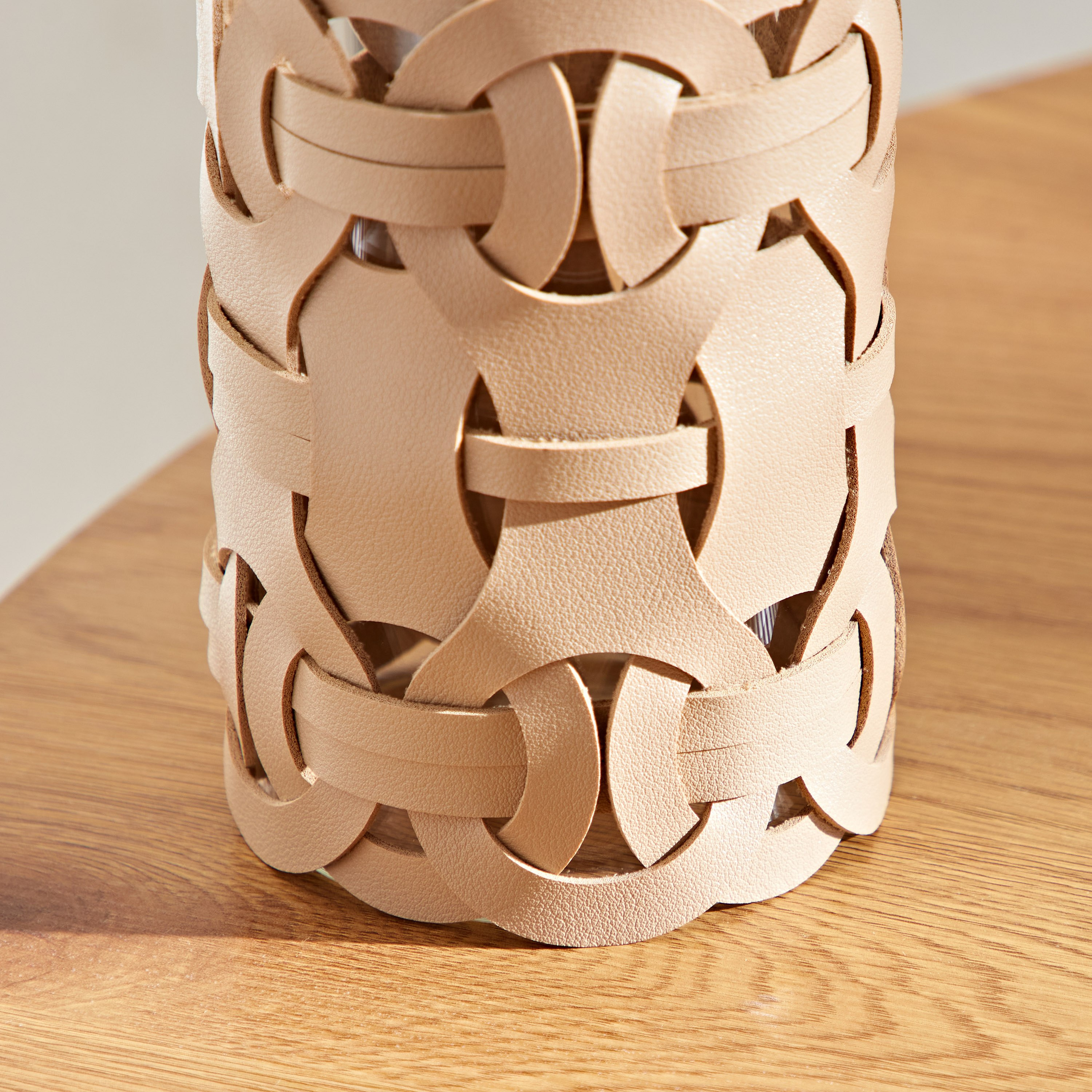Live Clear Glass Vase with Leather Wrapping - 9.8x9.8x20 cm-PROMO_HB_AE_B2G2_011025-image-3